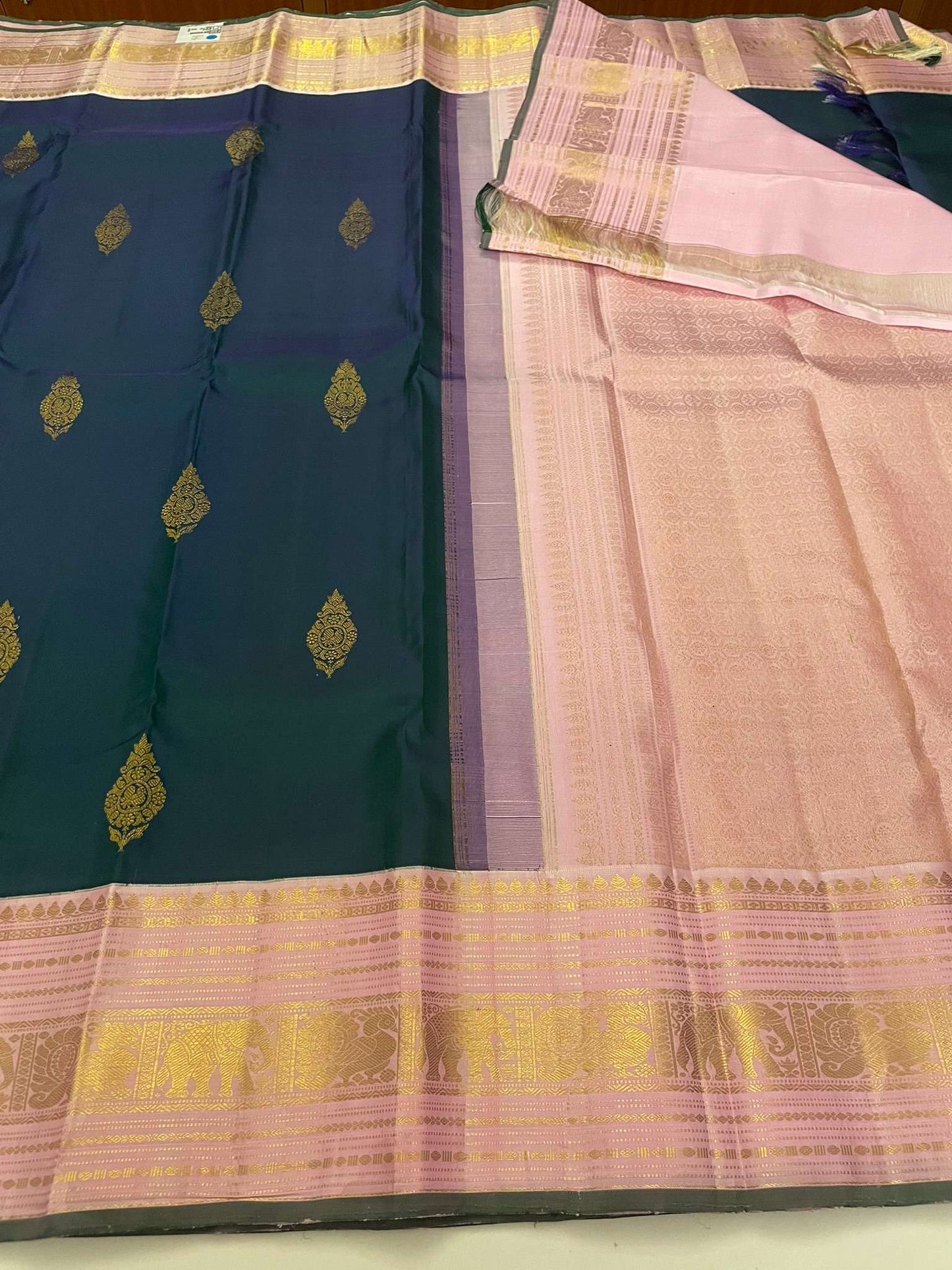 Kanchivaram Silk SBE130I8-1 By SRISHTA