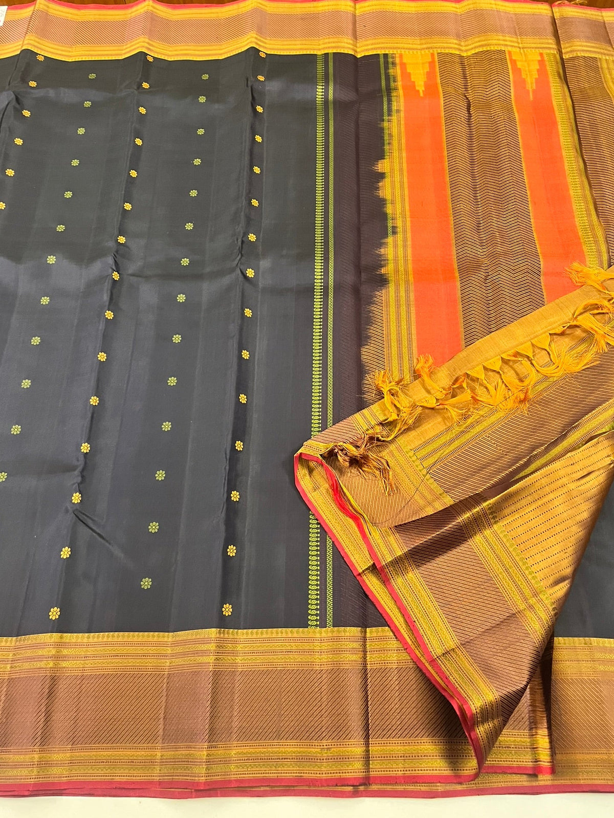 Kanchivaram Silk SBF120I1-2 By SRISHTA