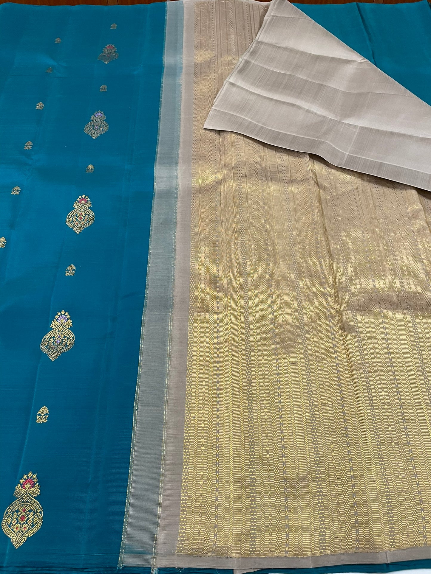 Kanchivaram Silk SBE264C3-1 By SRISHTA