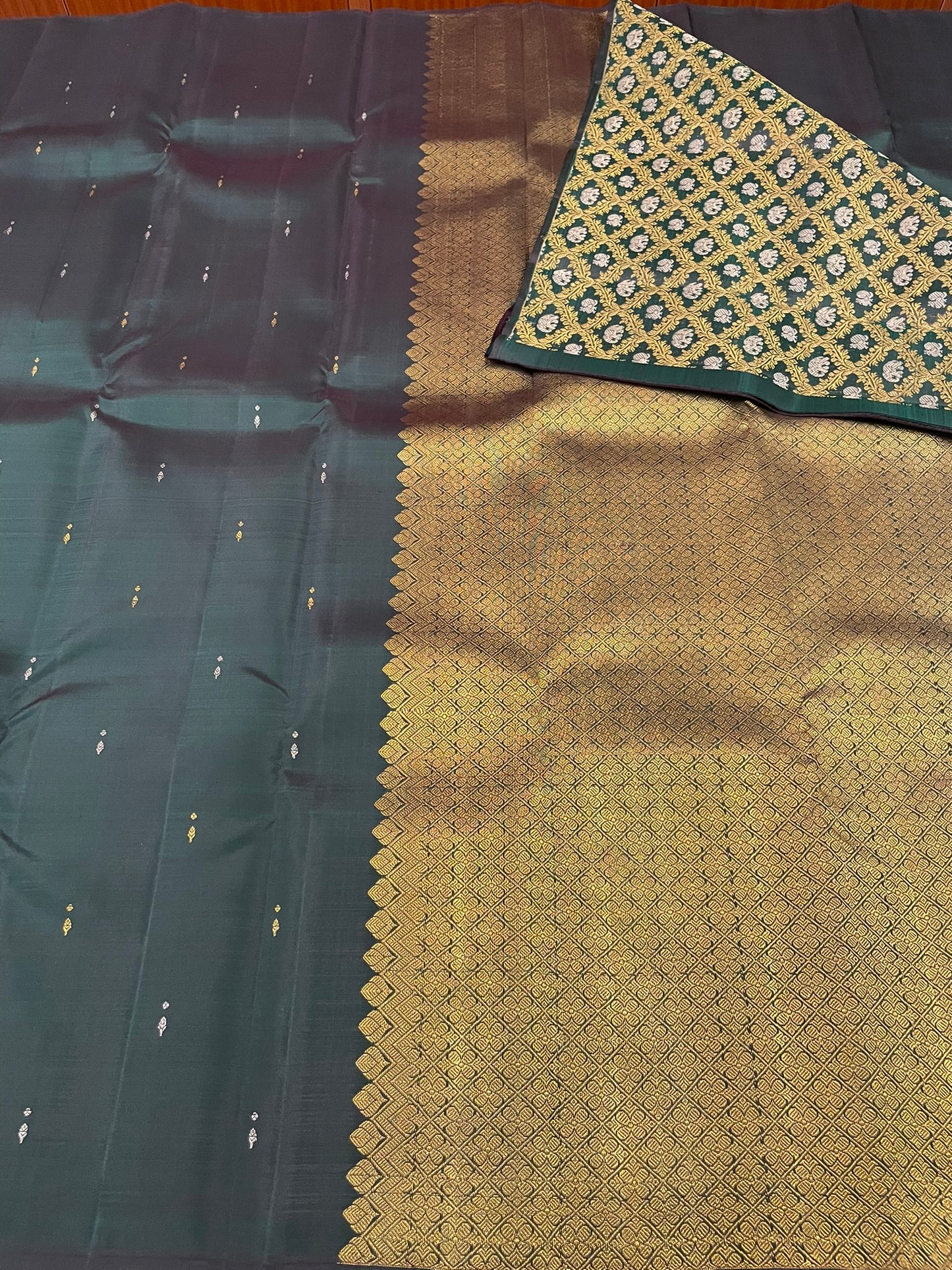 Kanchivaram Silk SBE264C1-2 By SRISHTA