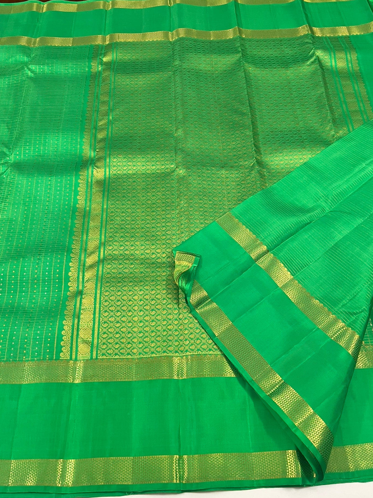 Kanchivaram Silk SBF118I18-4 By SRISHTA