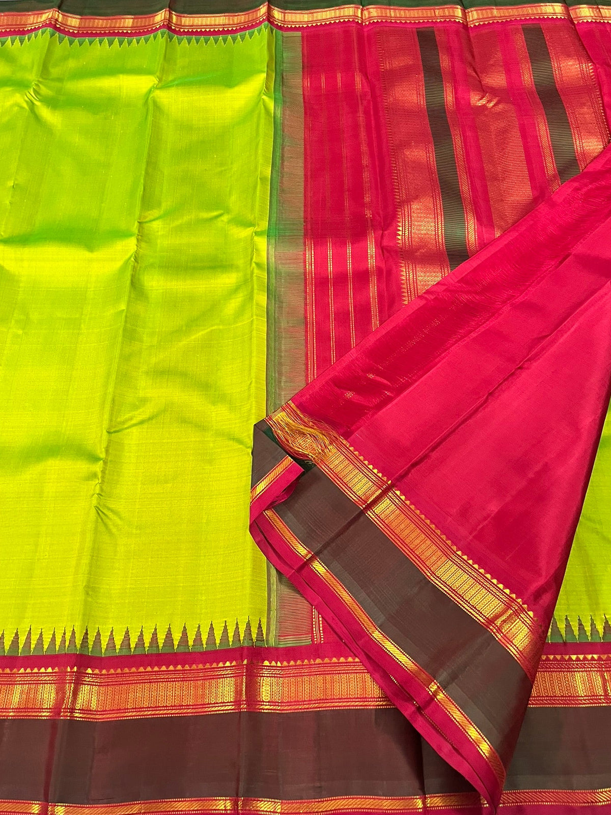 Kanchivaram Silk SBF121I1-1 By SRISHTA