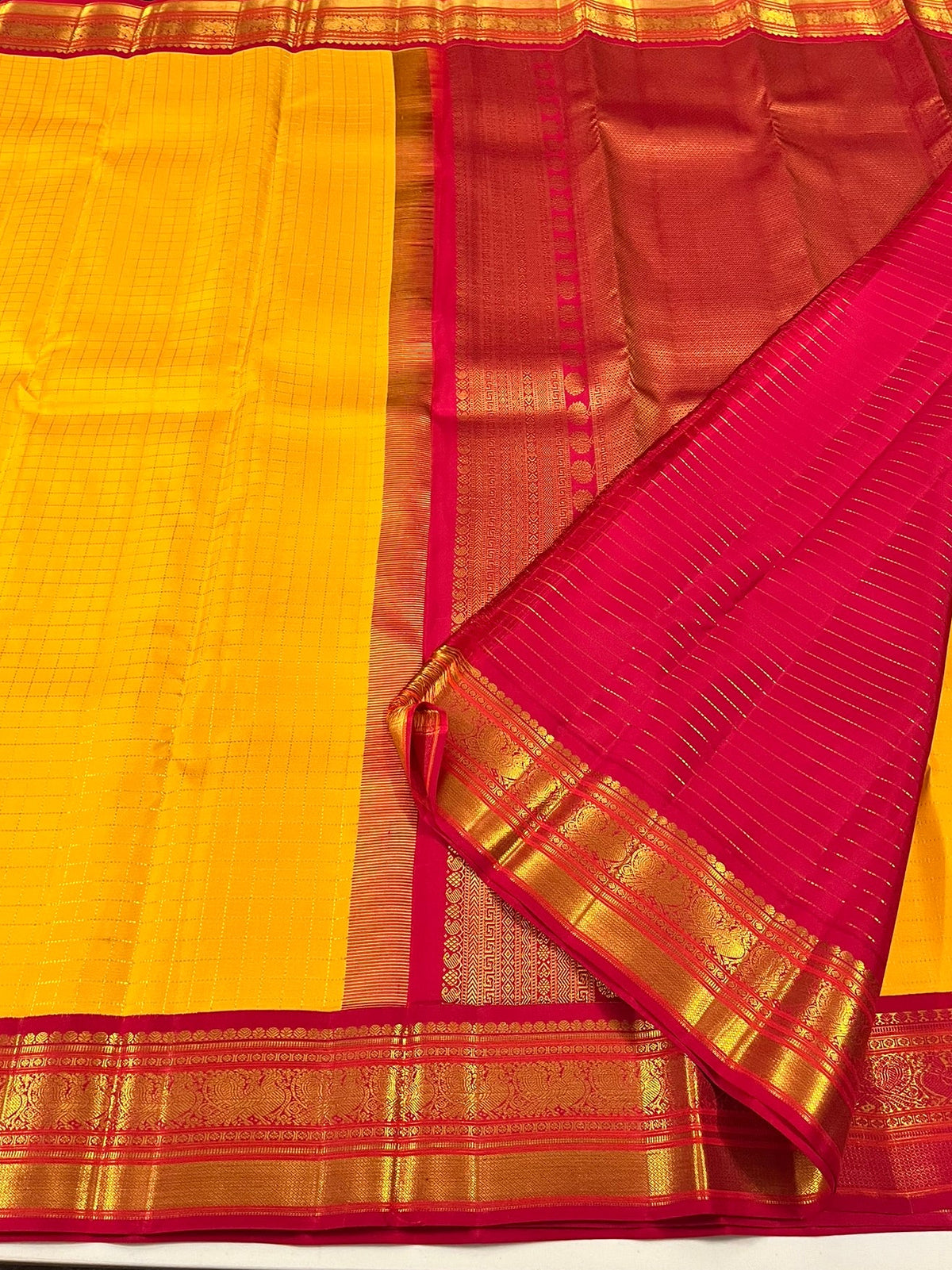 Kanchivaram Silk SBF128I3-9 By SRISHTA