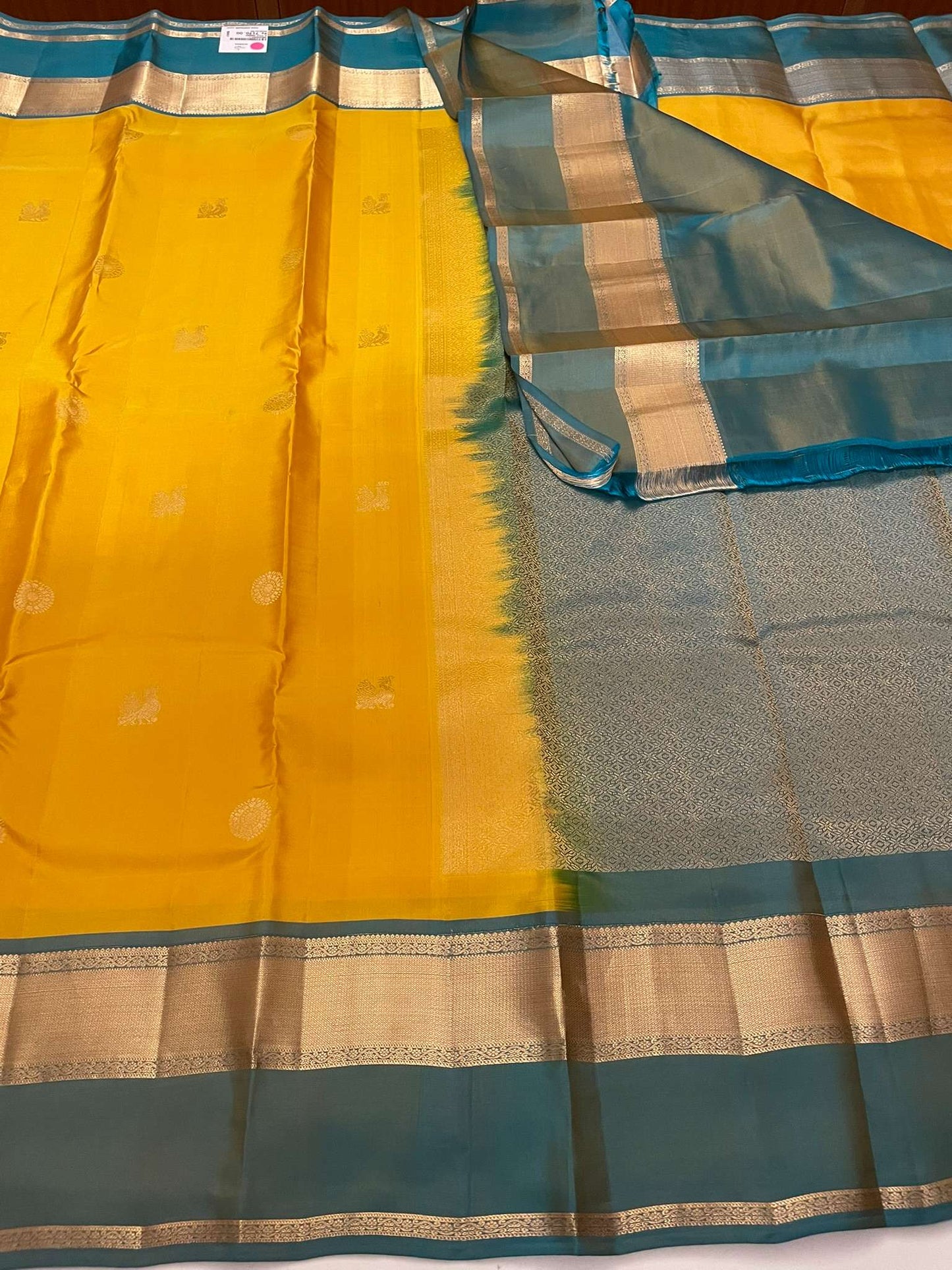 Kanchivaram Silk SBE228A23-1 By SRISHTA