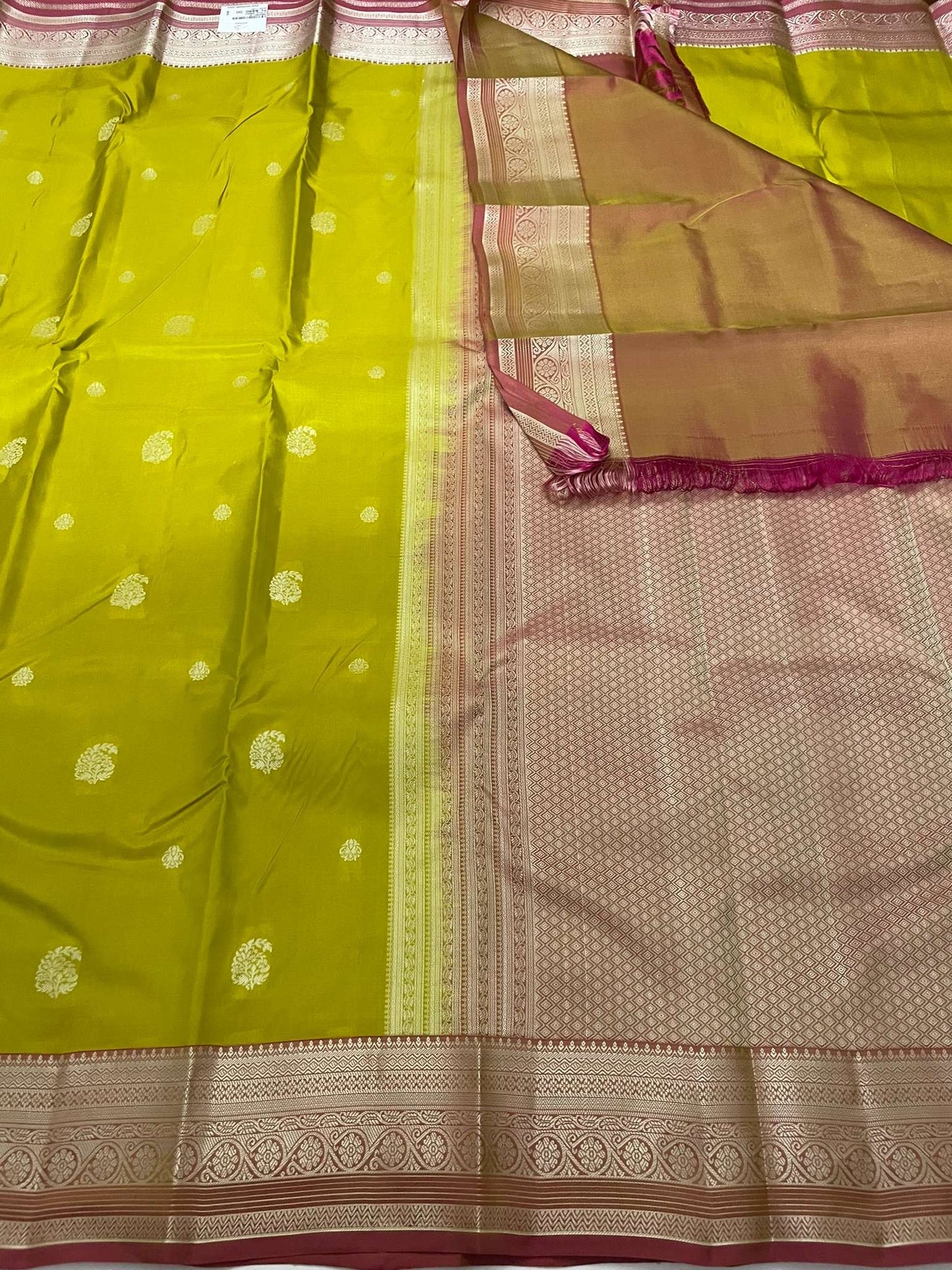 Kanchivaram Silk SBE235A1-5 By SRISHTA