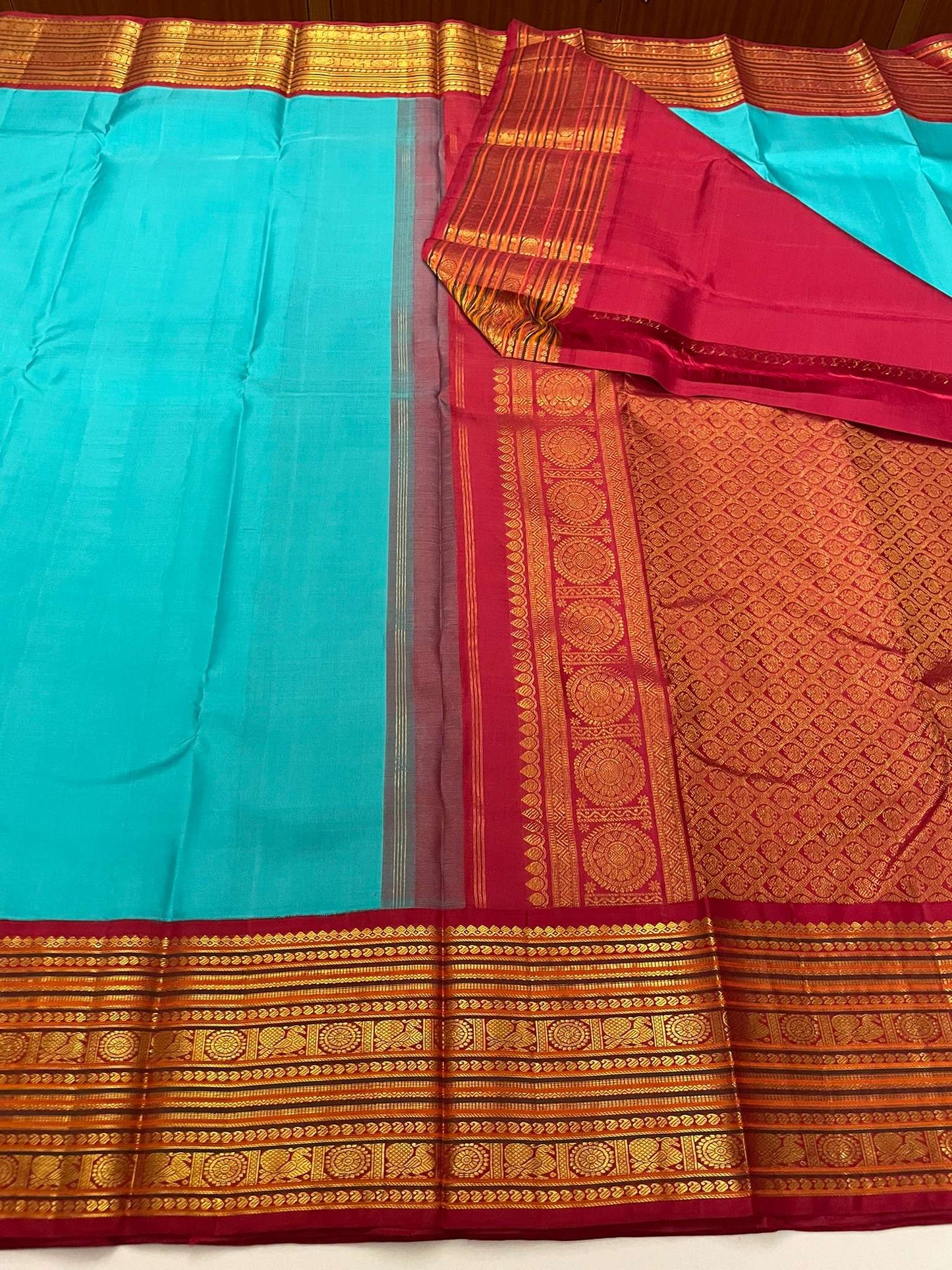 Kanchivaram Silk SBE137J3-1 By SRISHTA