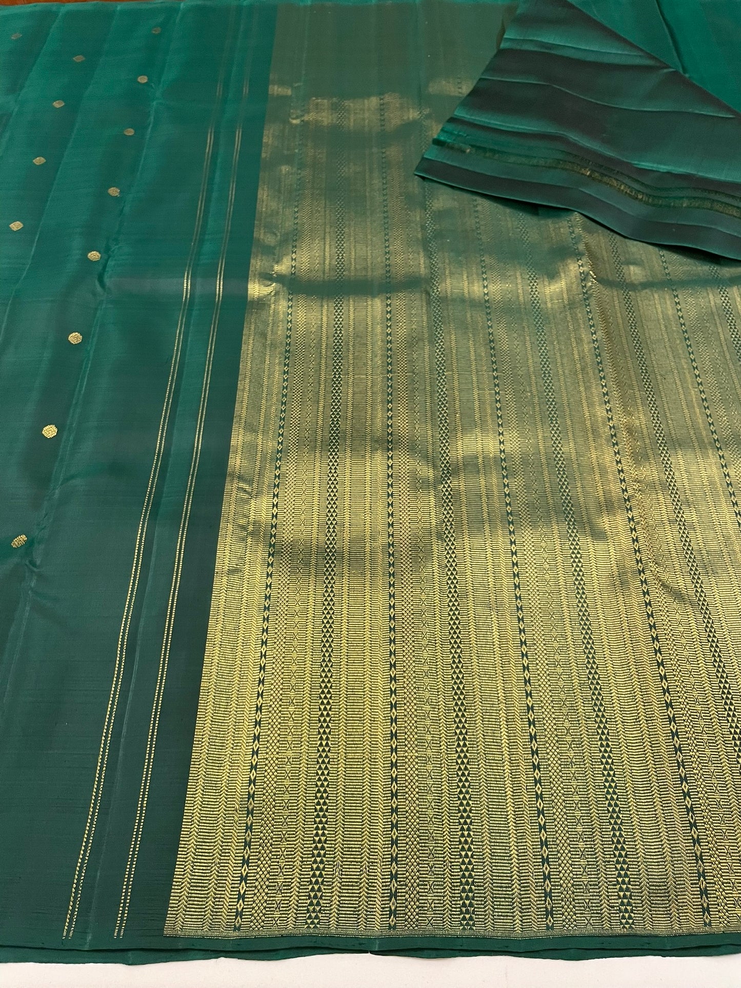 Kanchivaram Silk SBF32E1-1 By SRISHTA