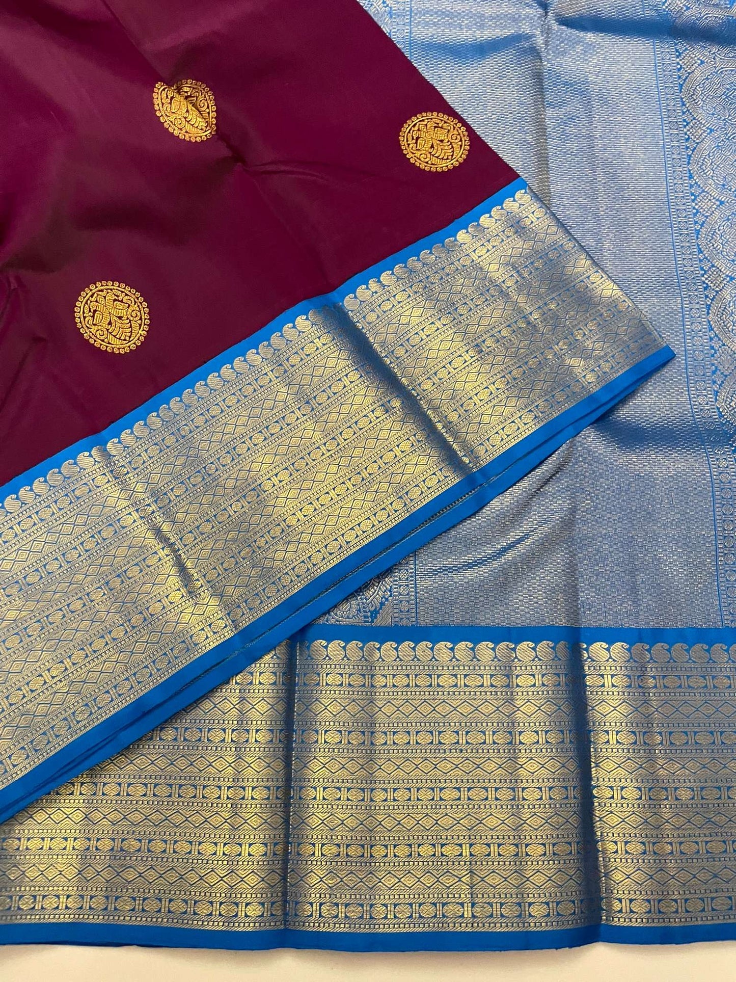 Kanchivaram Silk SBE137J5-6 By SRISHTA