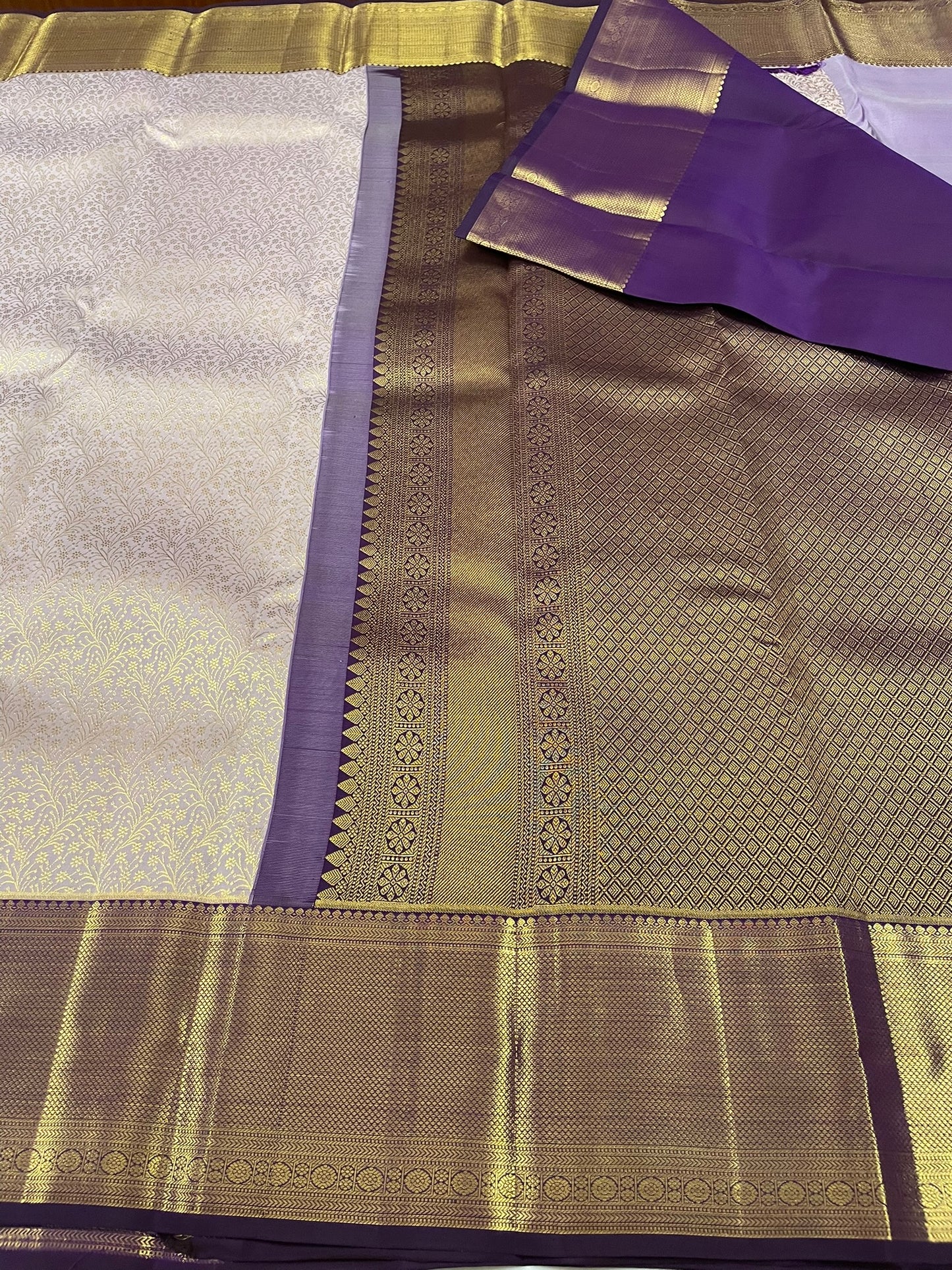 Kanchivaram Silk SBF30E51-1 By SRISHTA