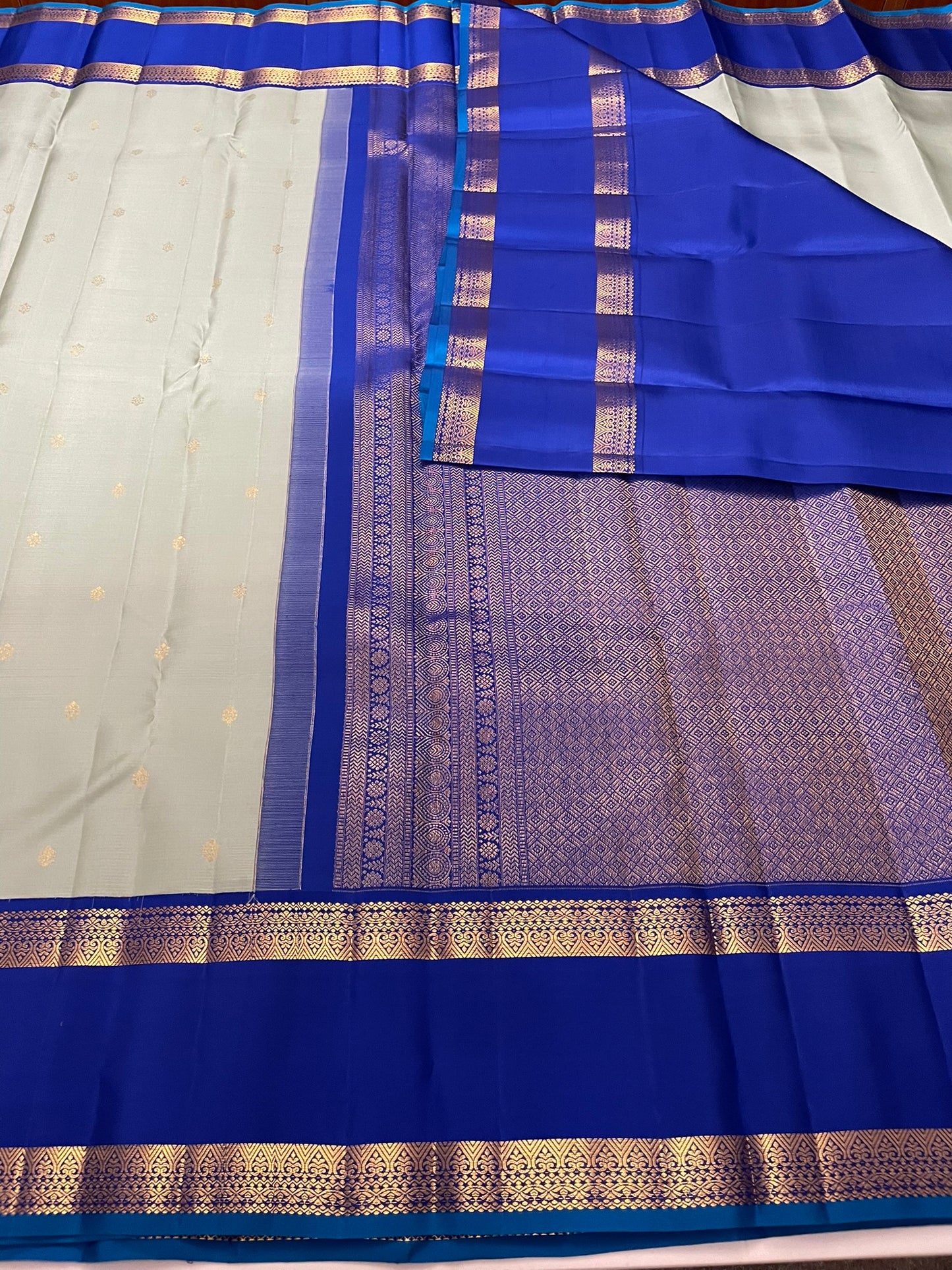 BKanchivaram Silk SBE236A5-5 By SRISHTA