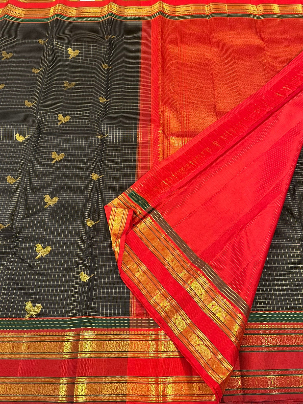 Kanchivaram Silk SBF143J1-1 By SRISHTA