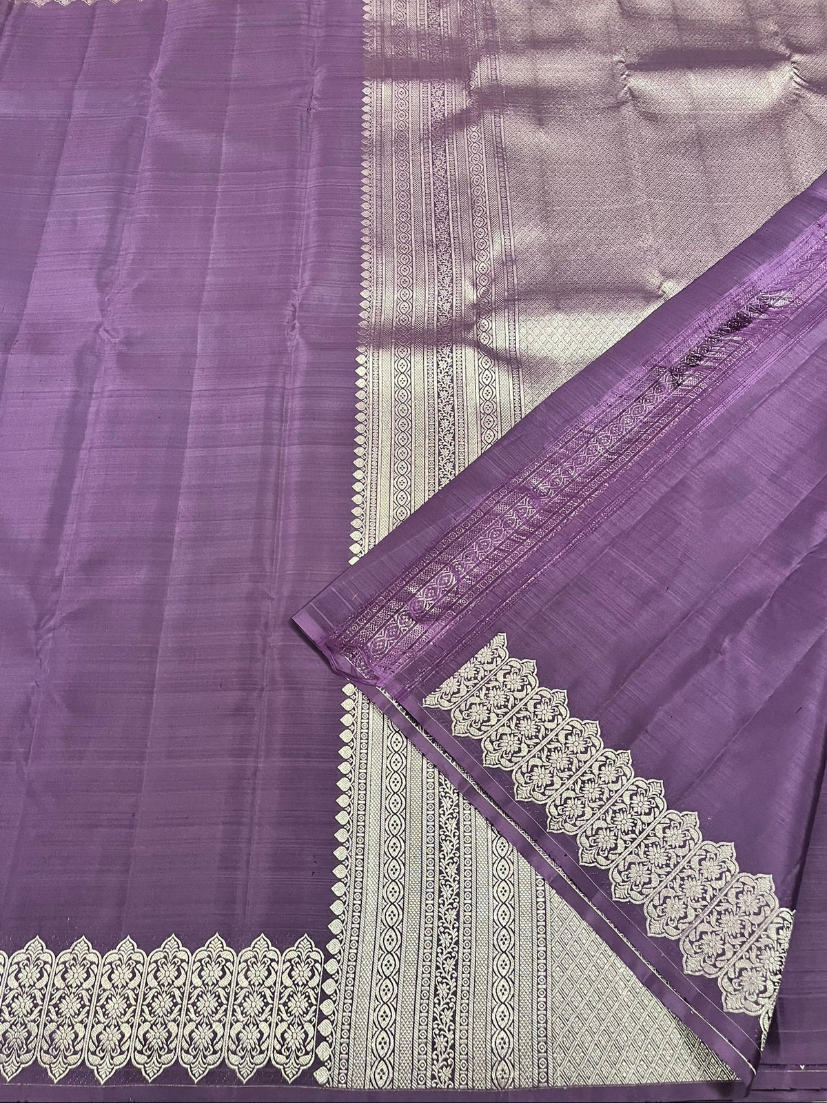 Kanchivaram Silk SBF146J6-1 By SRISHTA