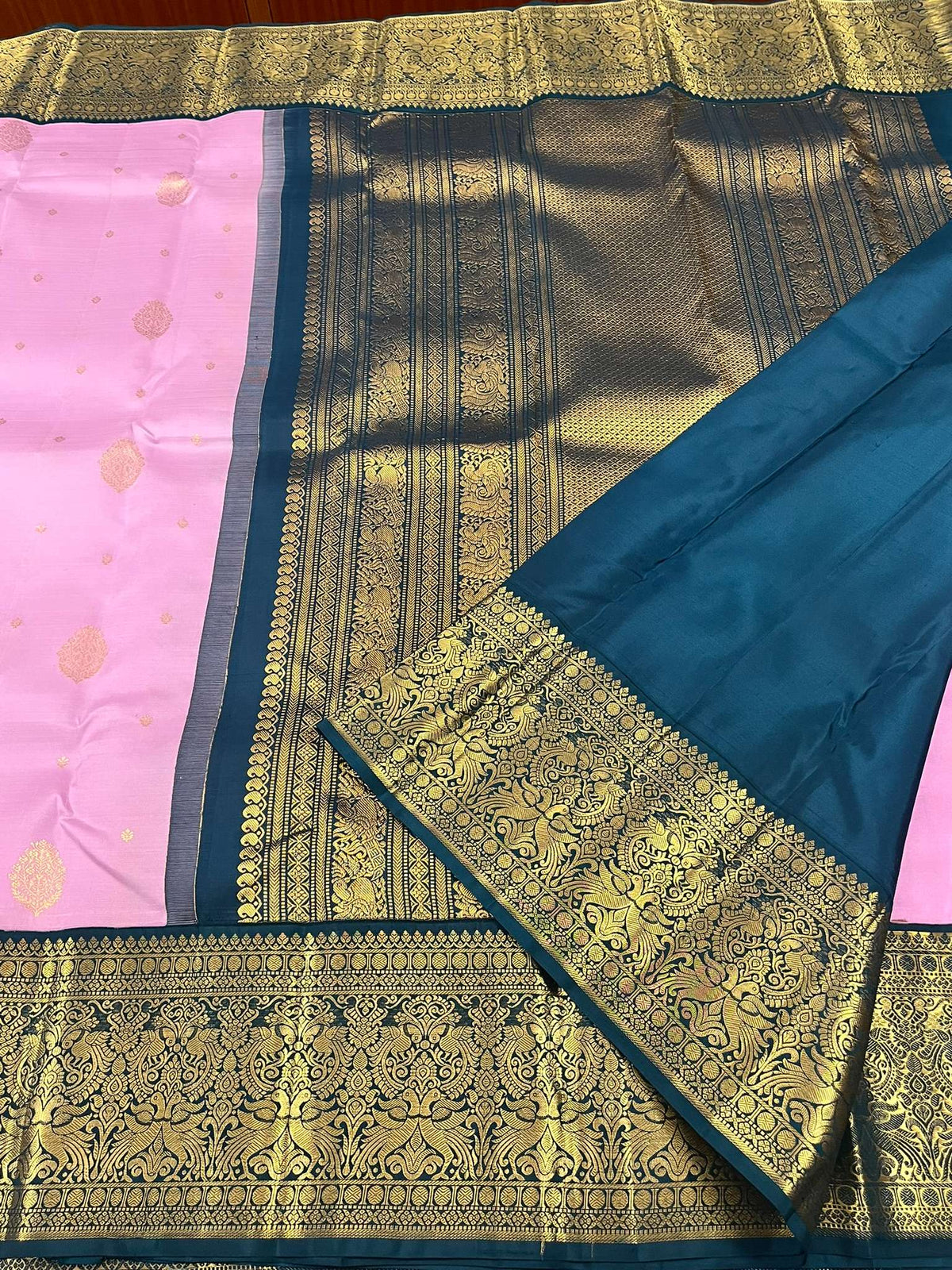 Kanchivaram Silk SBF146J7-1 By SRISHTA
