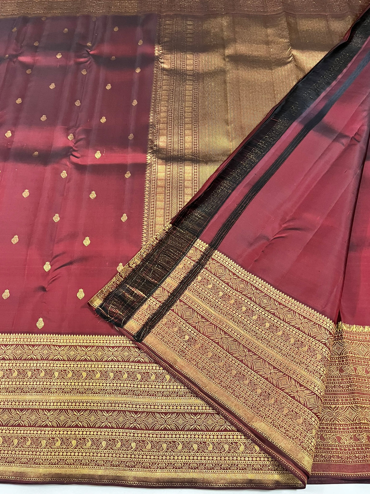 Kanchivaram Silk SBF146J21-2 By SRISHTA
