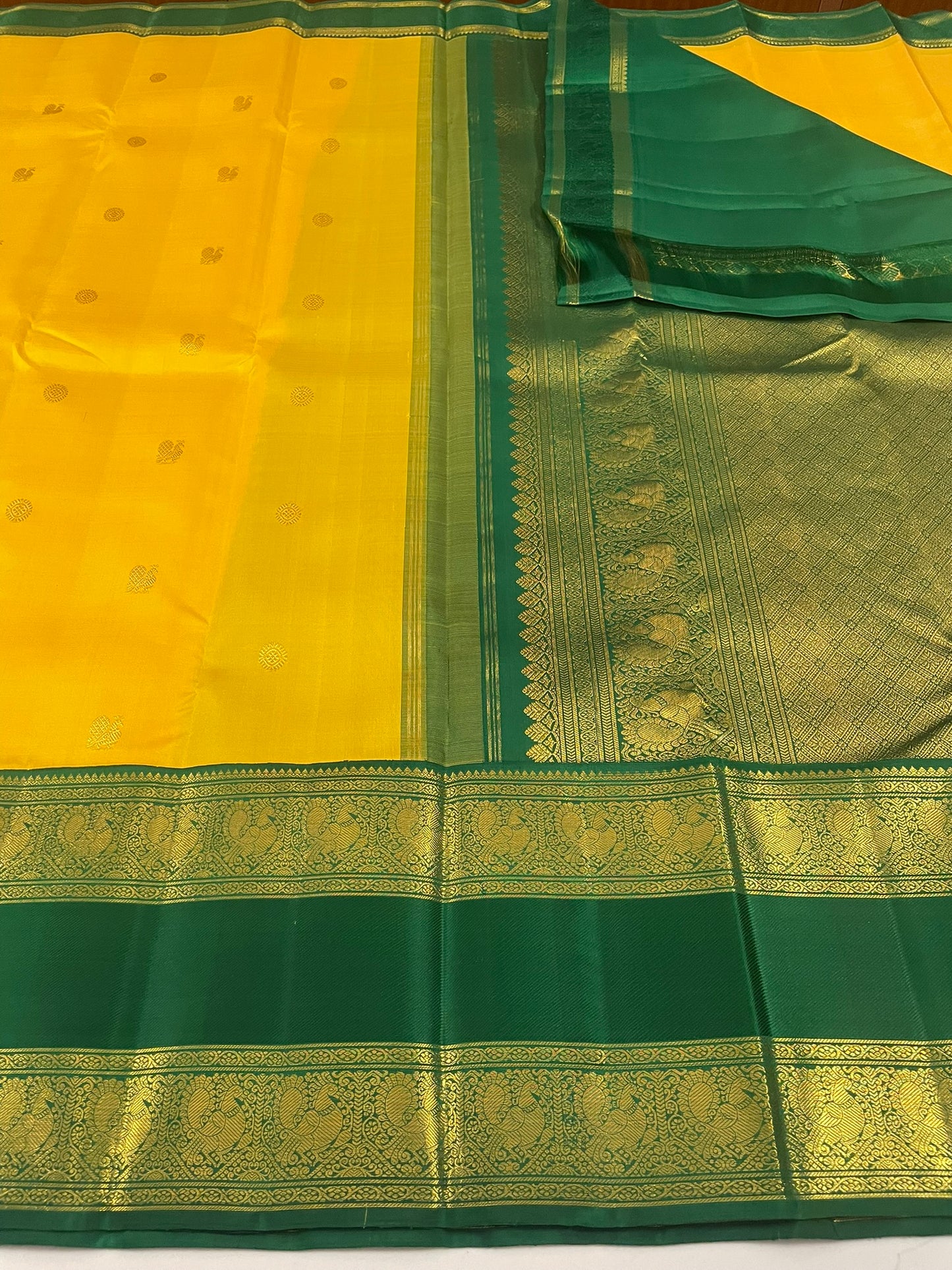 Kanchivaram Silk SBF42E1-3 By SRISHTA
