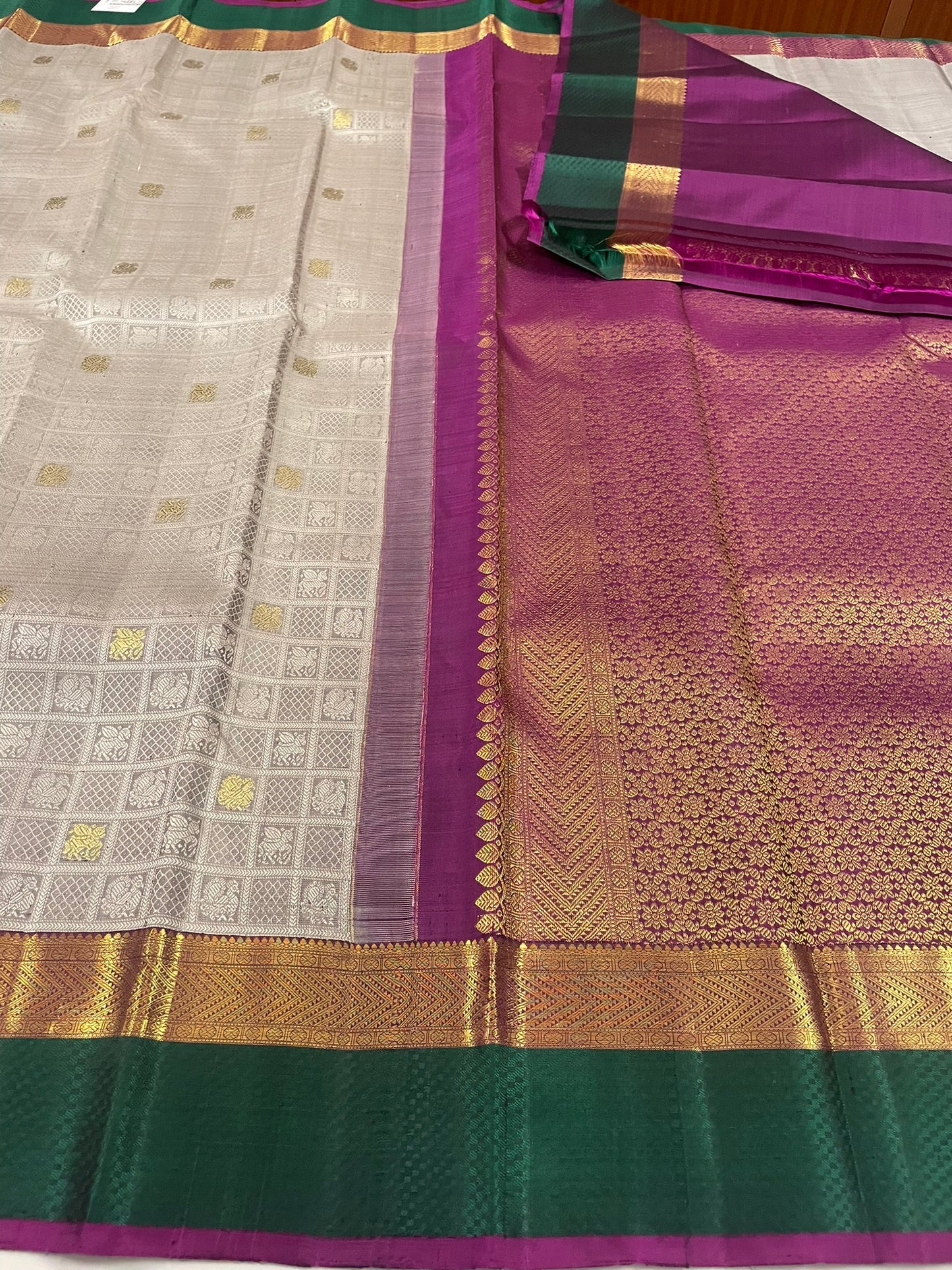 Kanchivaram Silk SBF41E11-1 By SRISHTA