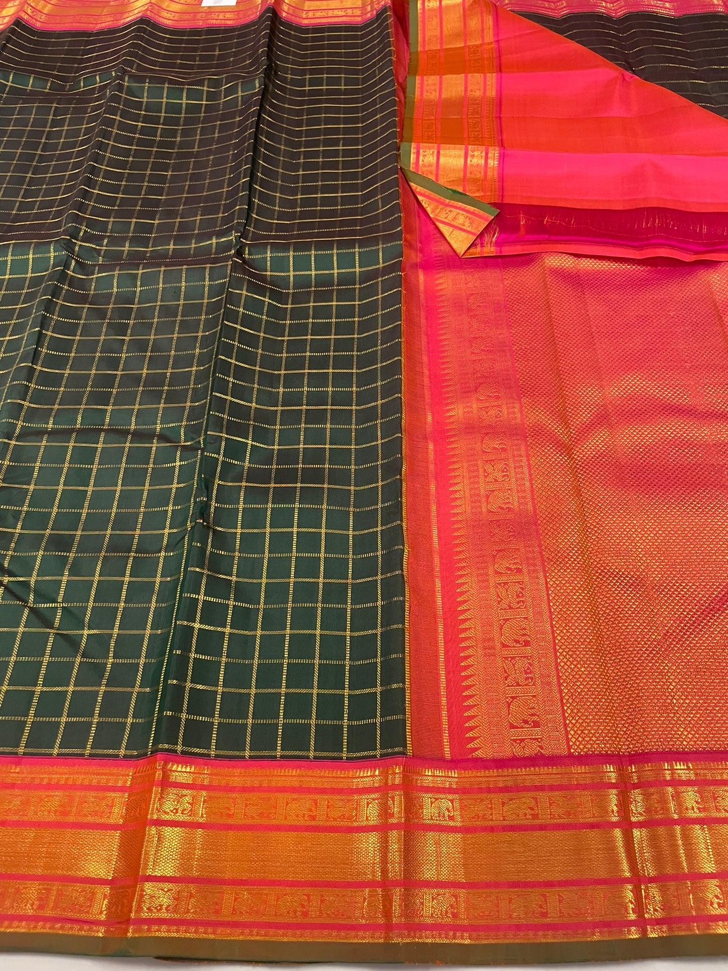 Kanchivaram Silk SBF41E8-1 By SRISHTA