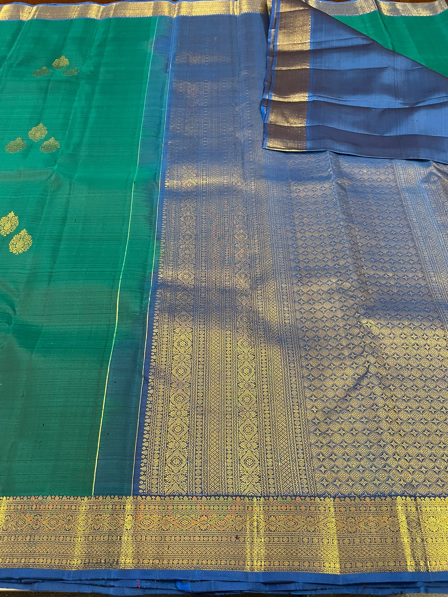 Kanchivaram Silk SBF39E4-9 By SRISHTA