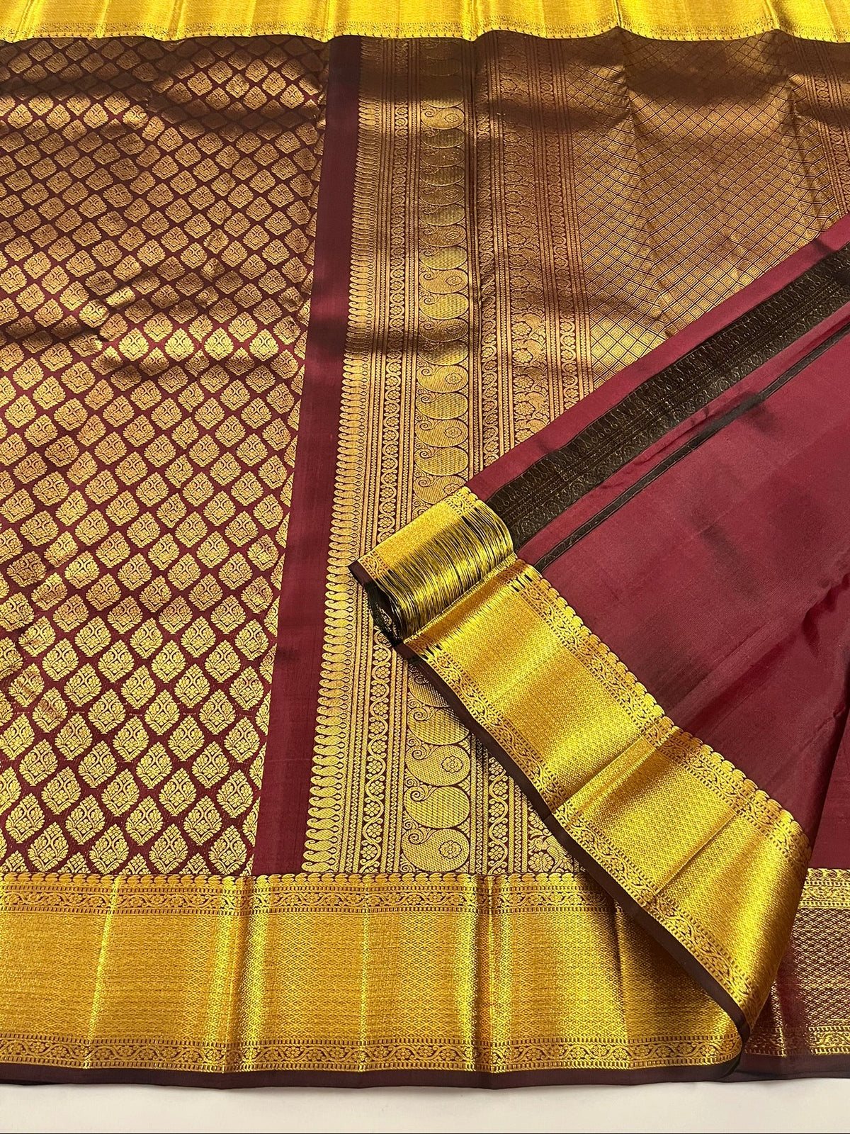 Kanchivaram Silk SBF146J26-1 By SRISHTA