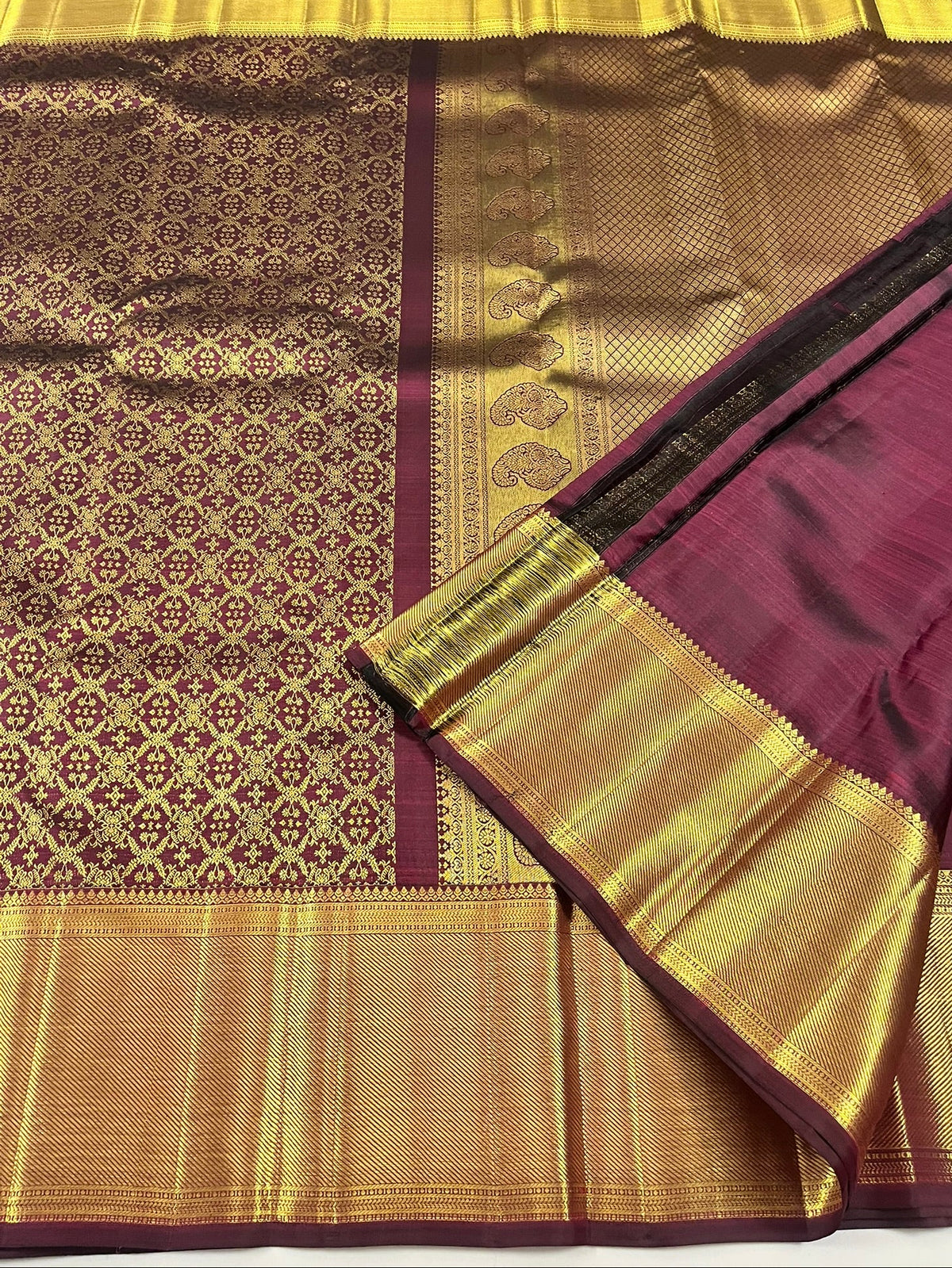 Kanchivaram Silk SBF146J25-1 By SRISHTA