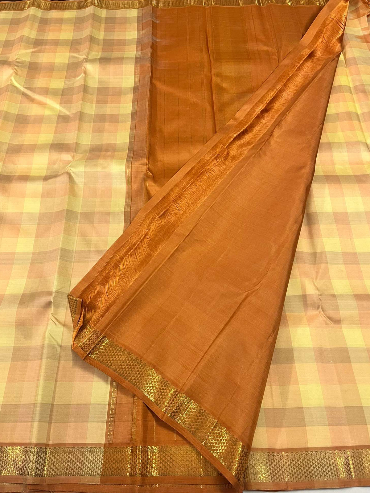 Kanchivaram Silk SBF157J1-2 By SRISHTA