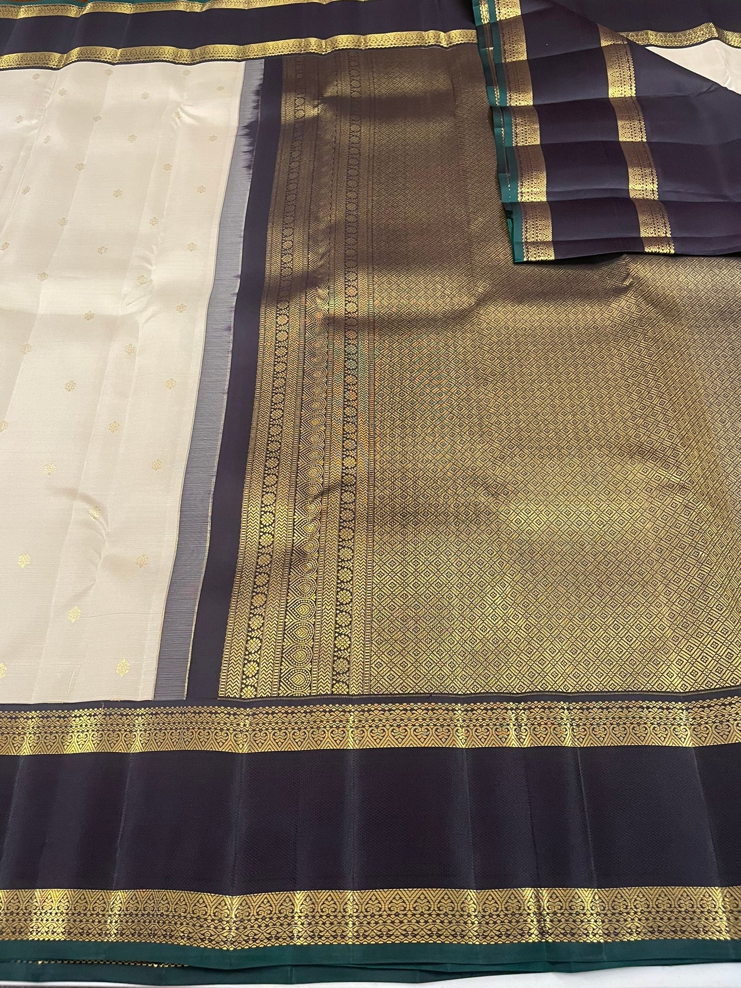 Kanchivaram Silk SBF45E1-15 By SRISHTA