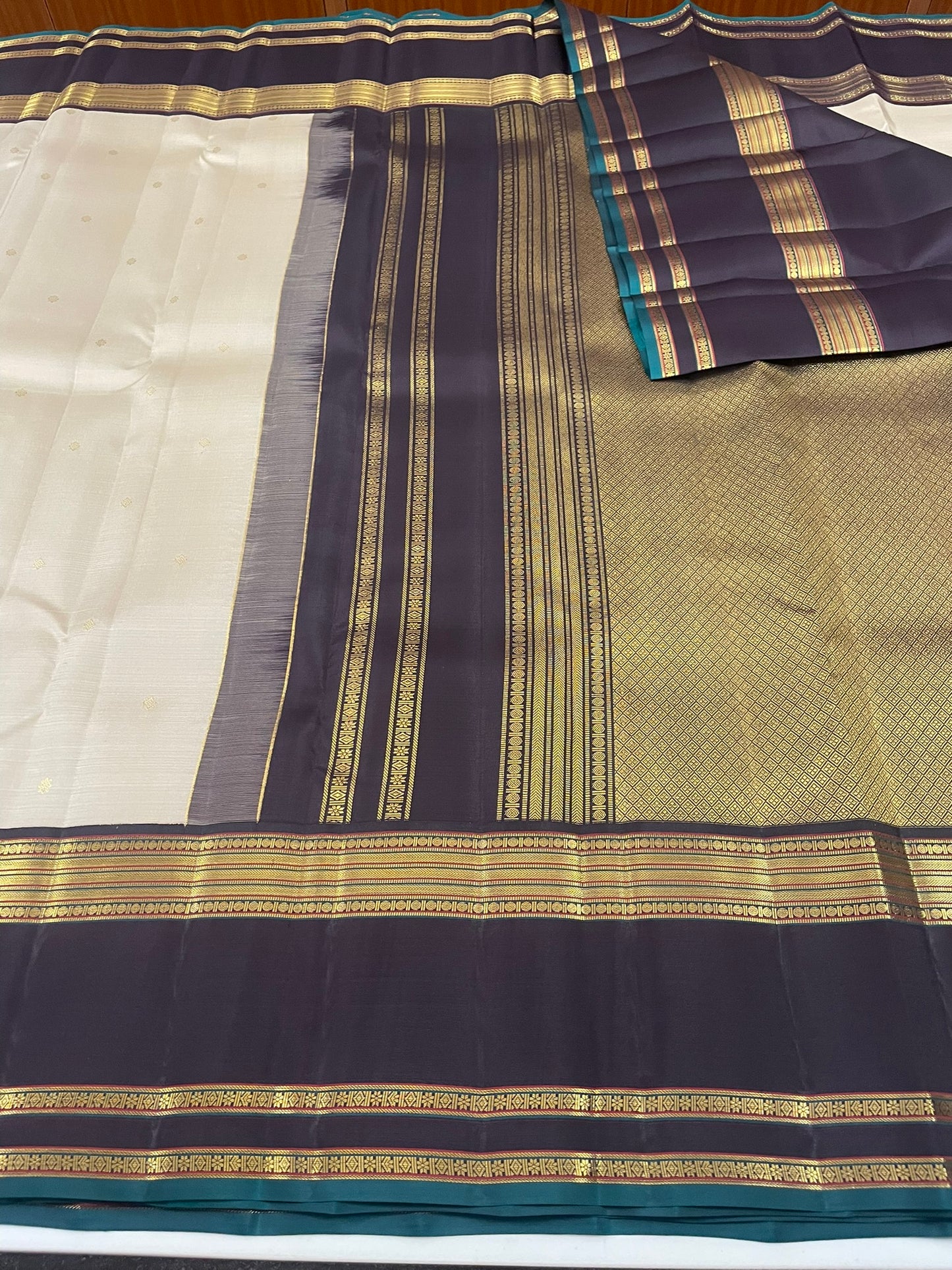 Kanchivaram Silk SBF45E1-8 By SRISHTA