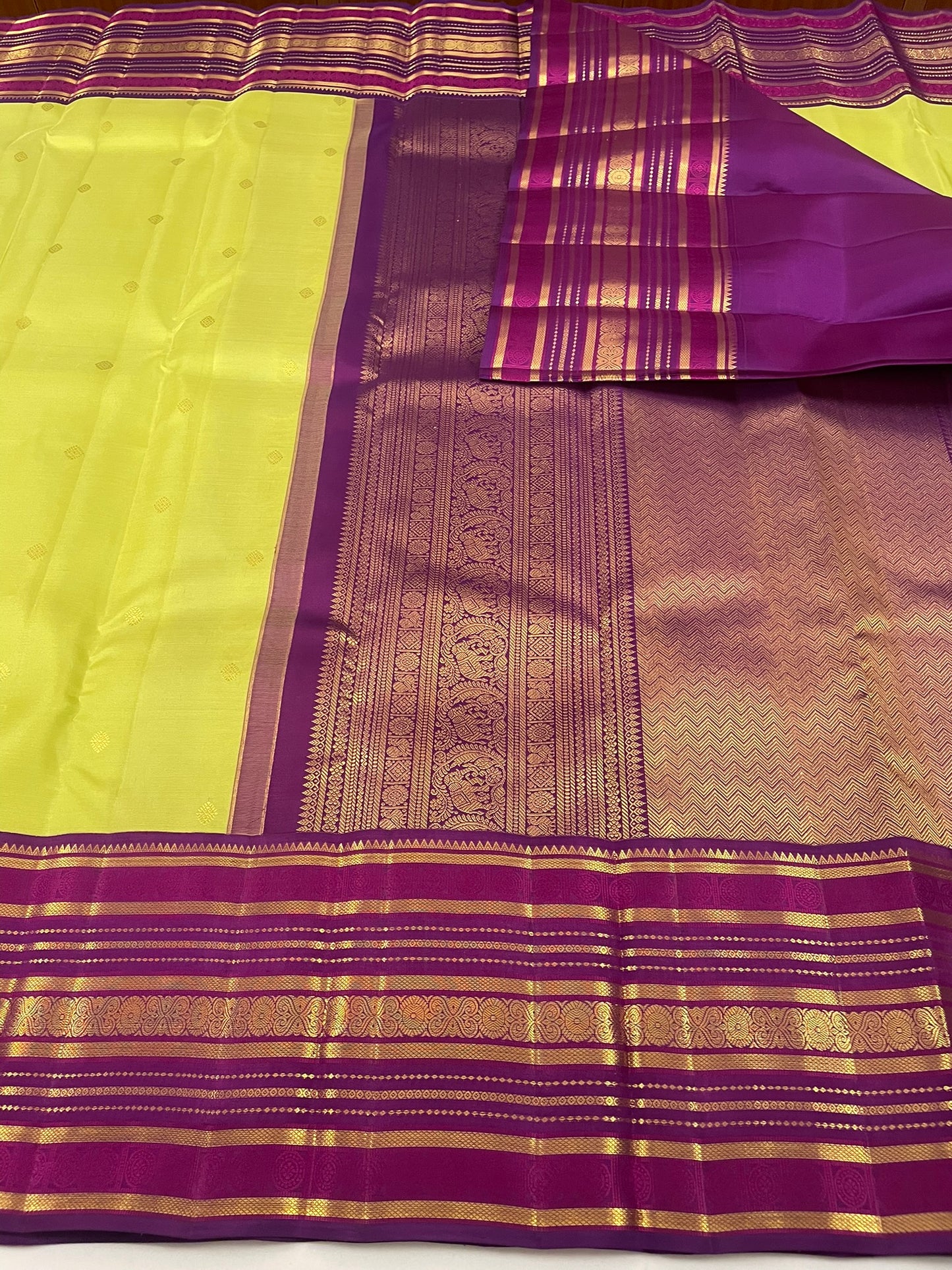 Kanchivaram Silk SBF45E3-5 By SRISHTA