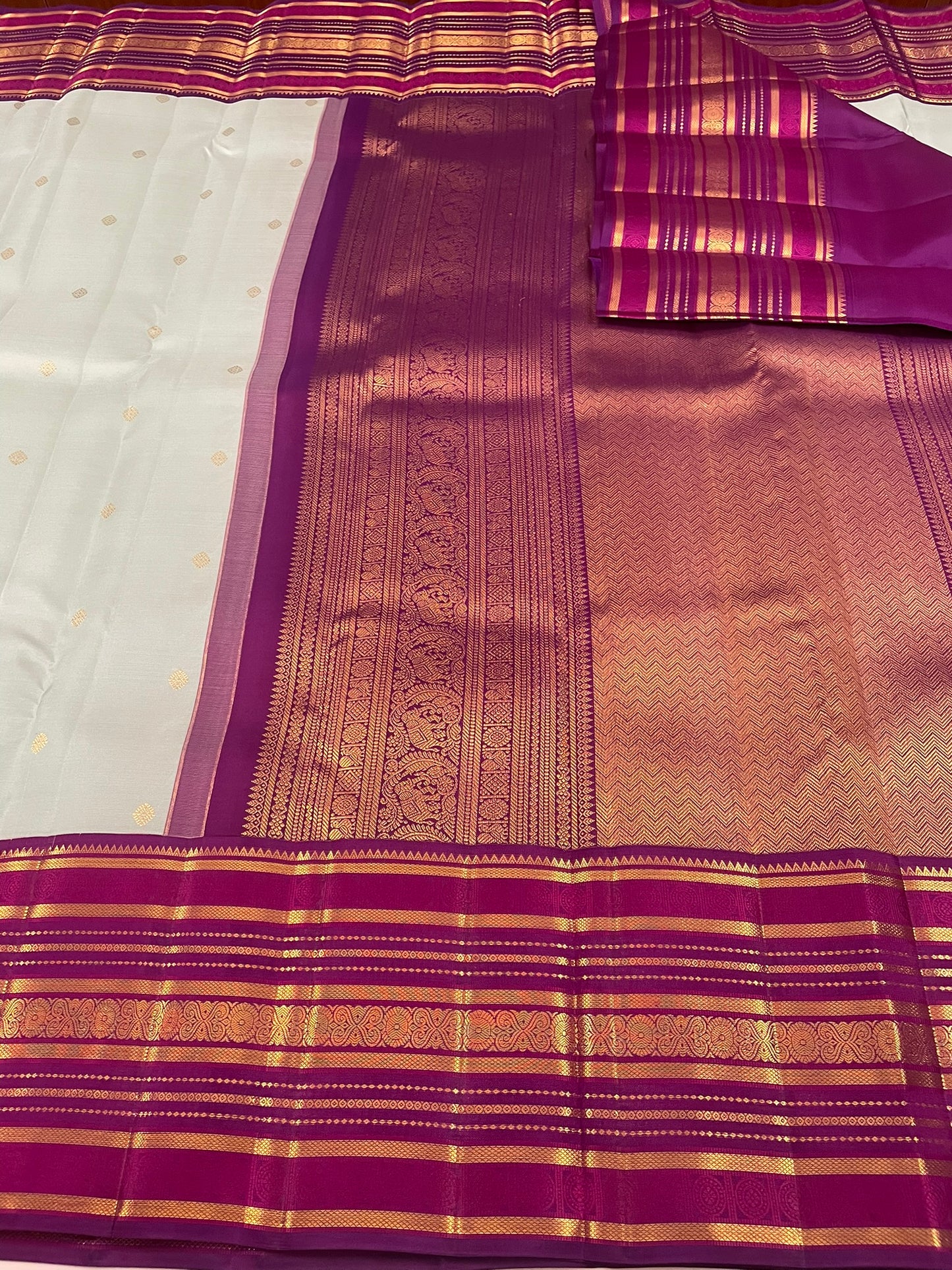 Kanchivaram Silk SBF45E3-4 By SRISHTA