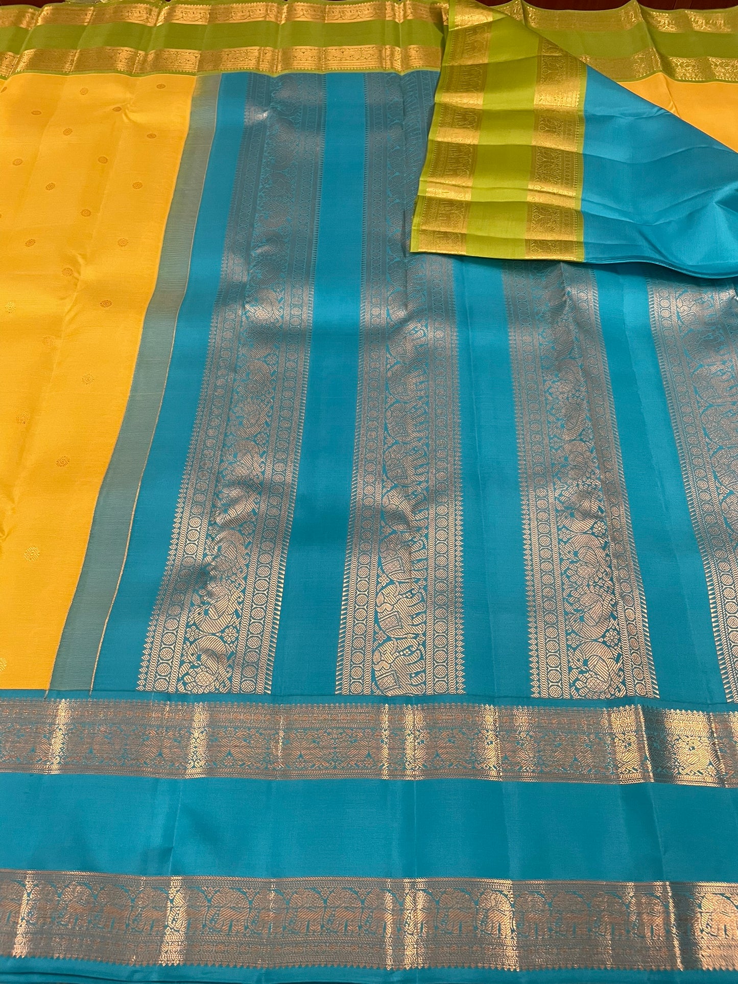 Kanchivaram Silk SBF45E4-1 By SRISHTA