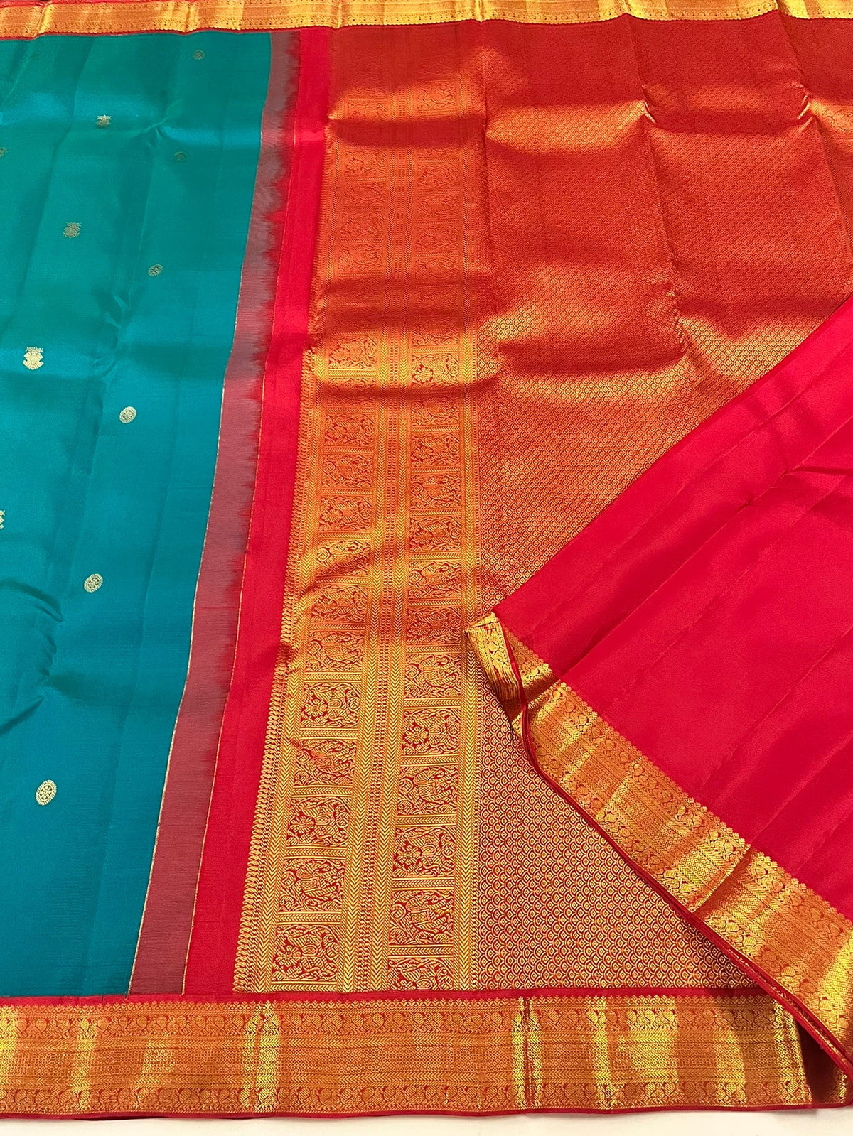 Kanchivaram Silk SBF152J12-6 By SRISHTA
