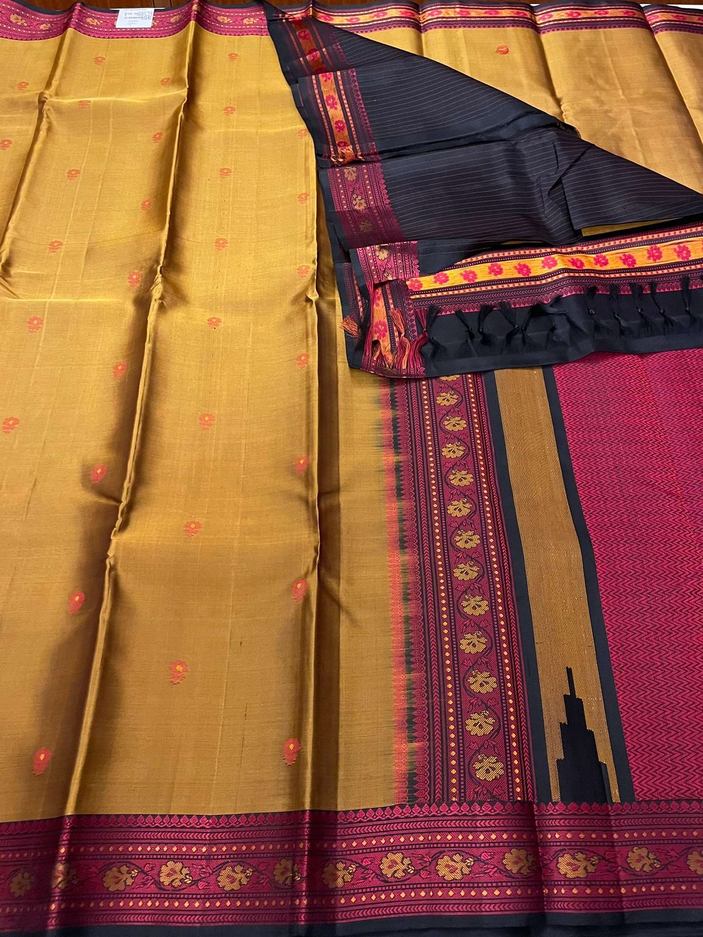 Kanchivaram Silk SBE188K15-1 By SRISHTA