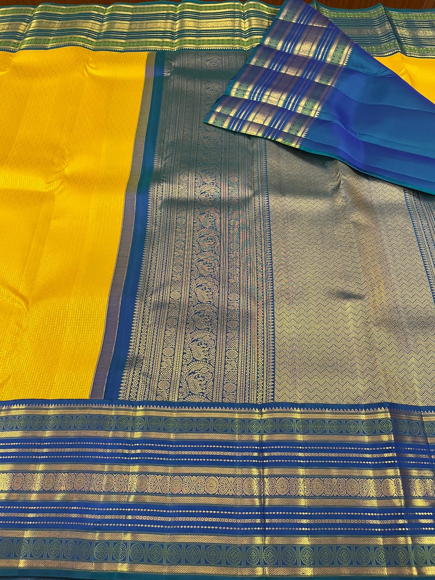 Kanchivaram Silk SBF45E13-3 By SRISHTA