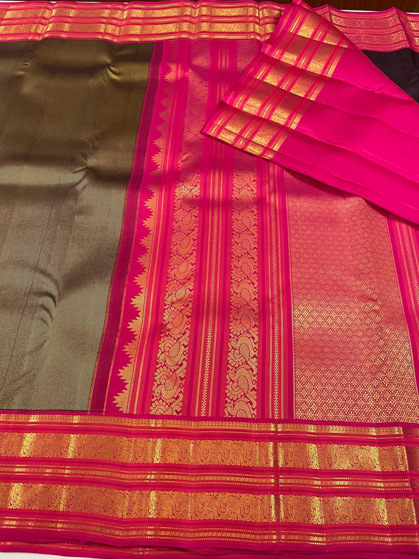 Kanchivaram Silk SBF45E9-2 By SRISHTA