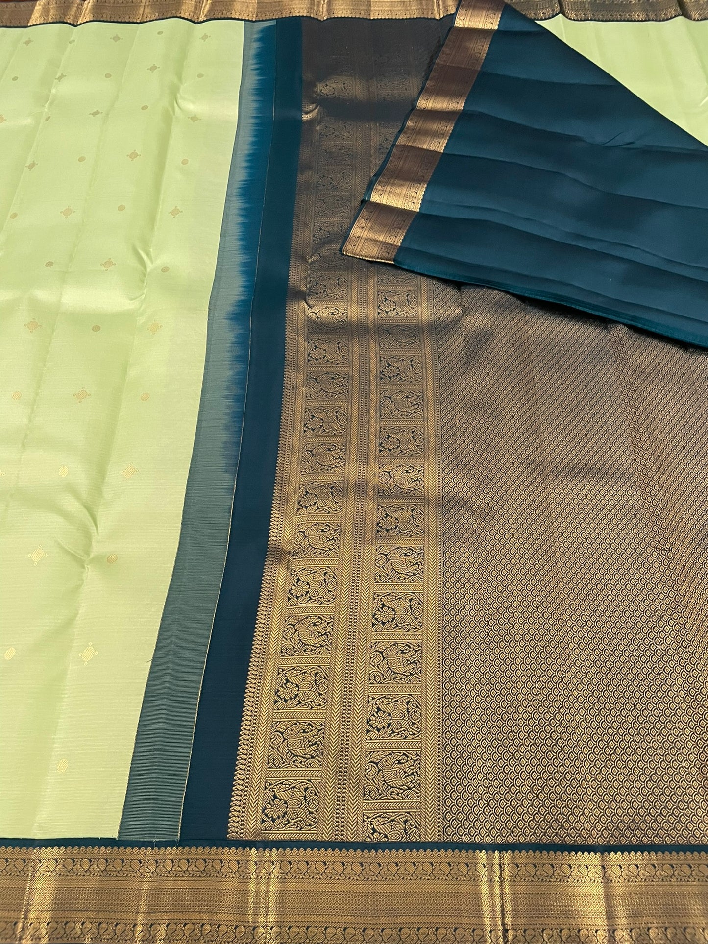 Kanchivaram Silk SBF45E16-5 By SRISHTA