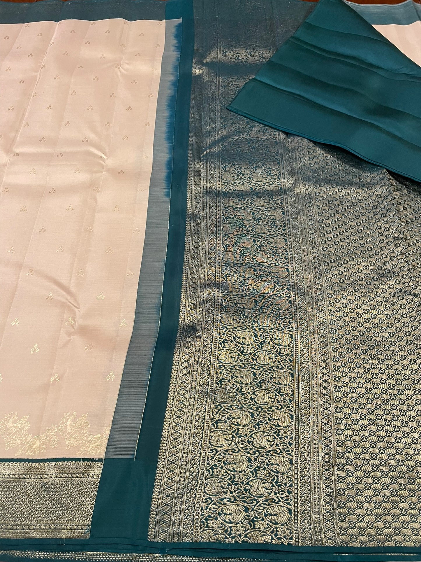 Kanchivaram Silk SBF45E18-2 By SRISHTA