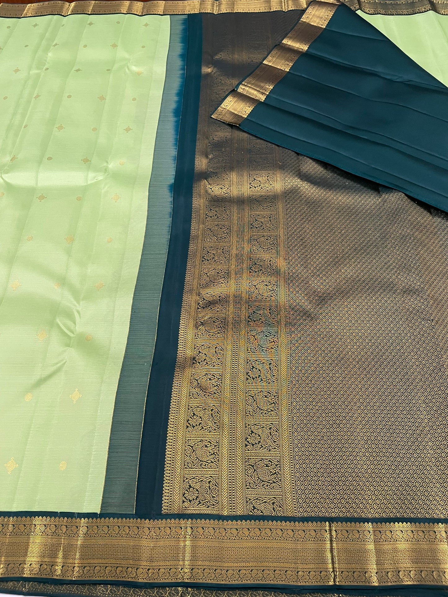 Kanchivaram Silk SBF45E16-4 By SRISHTA