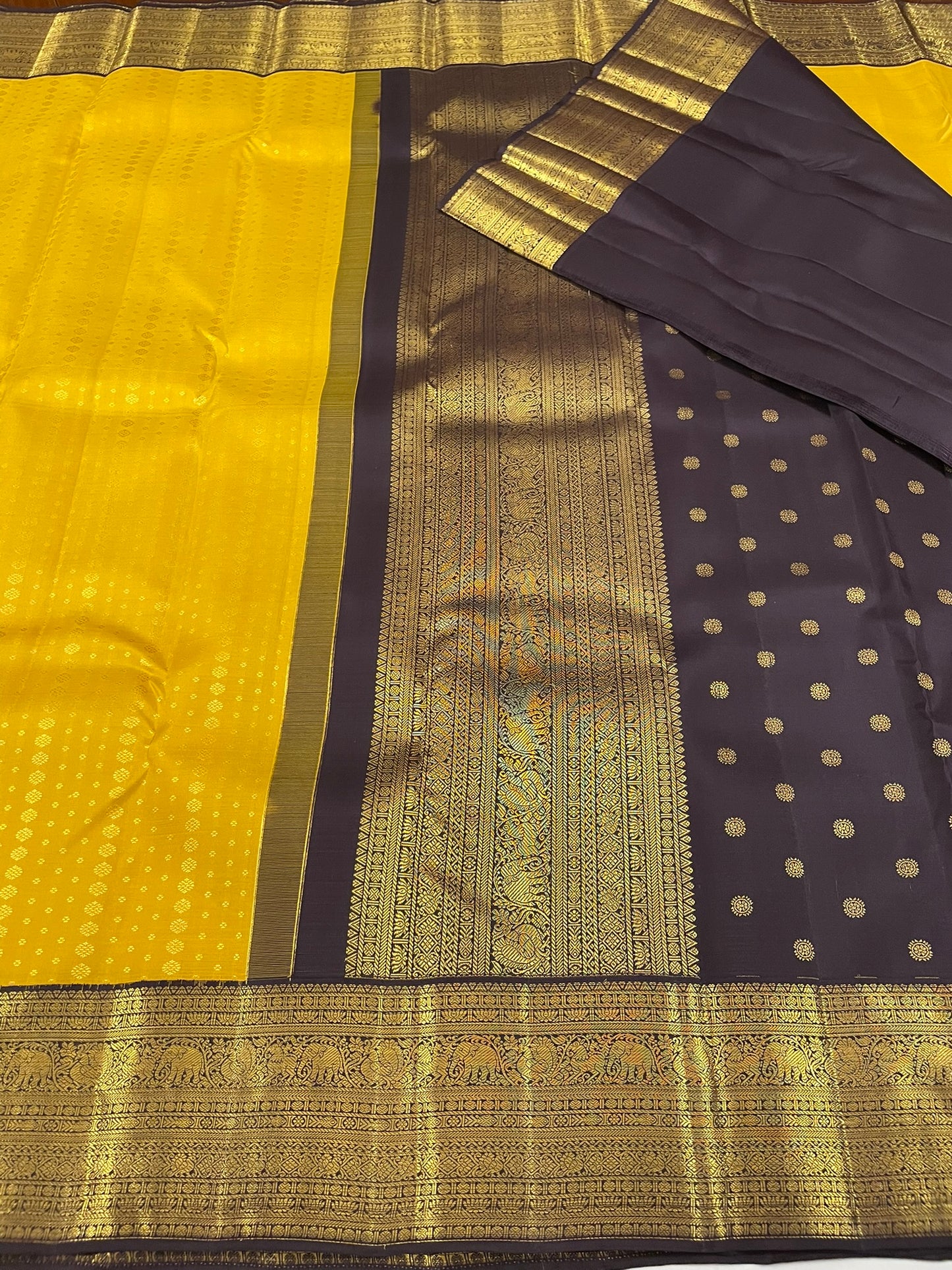 Kanchivaram Silk SBF45E22-1 By SRISHTA