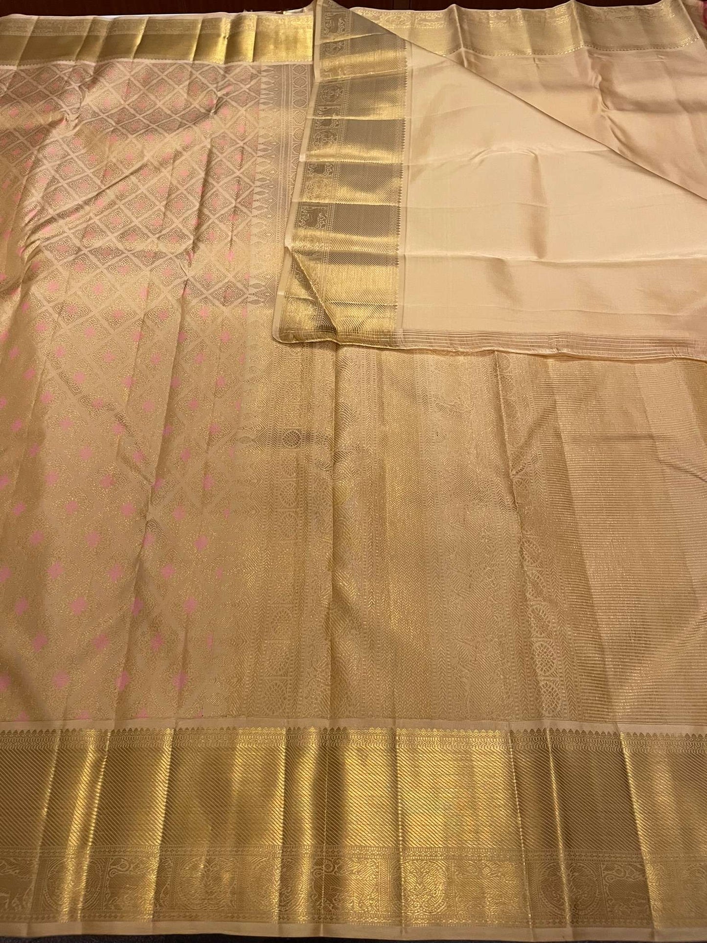 Kanchivaram Silk SBE187K5-2 By SRISHTA