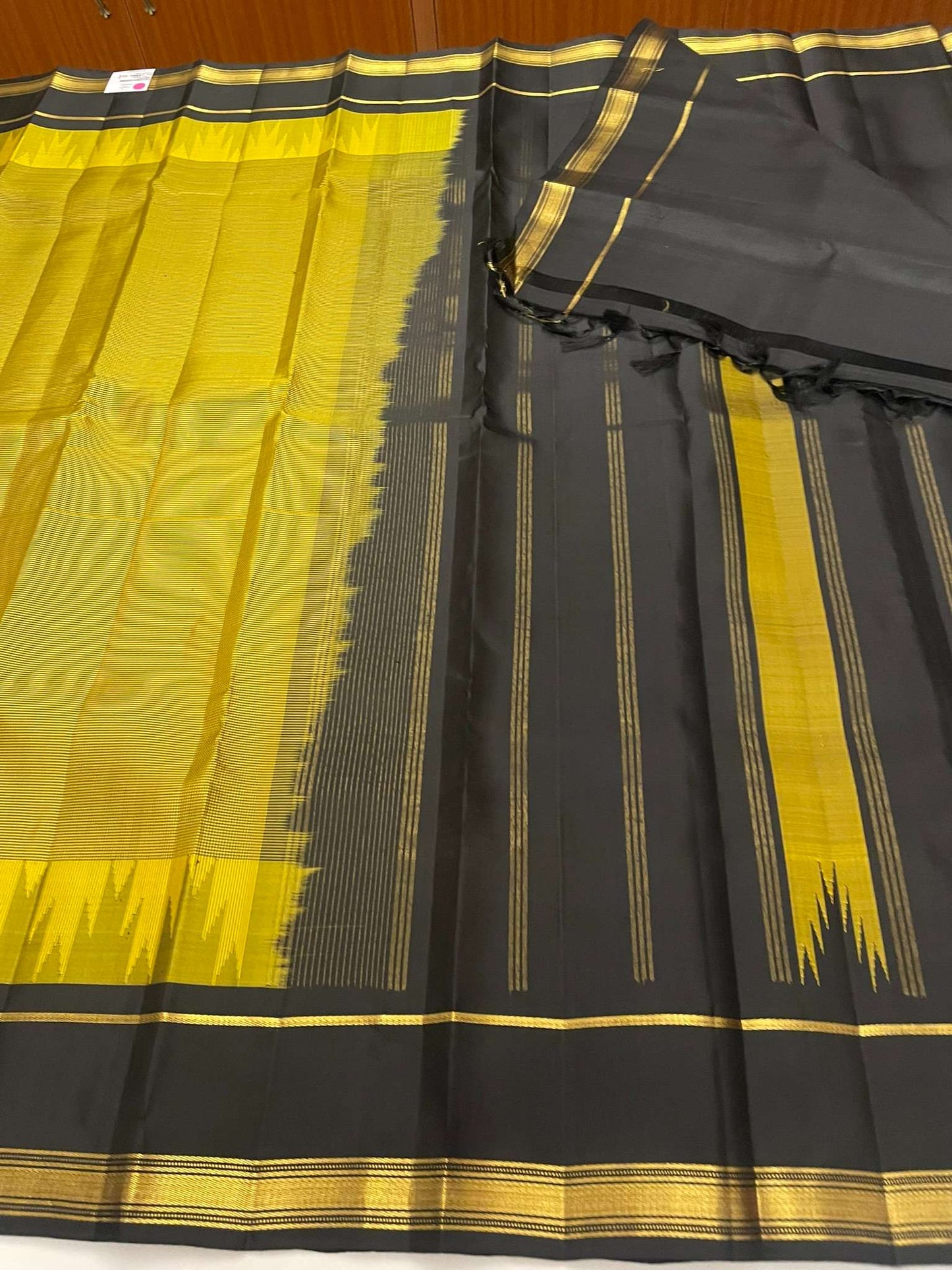 Kanchivaram Silk SBE253B5-1 By SRISHTA