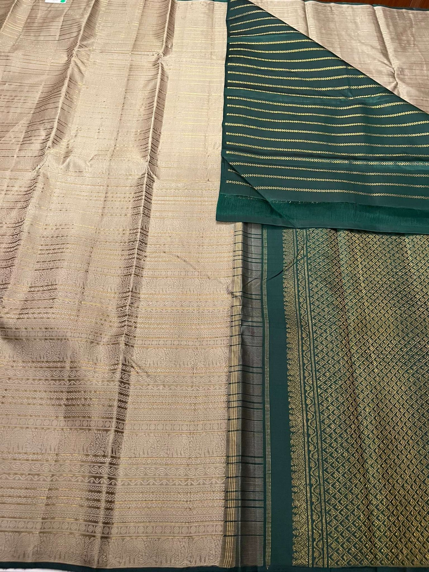 Kanchivaram Silk SBE197K8-1 By SRISHTA