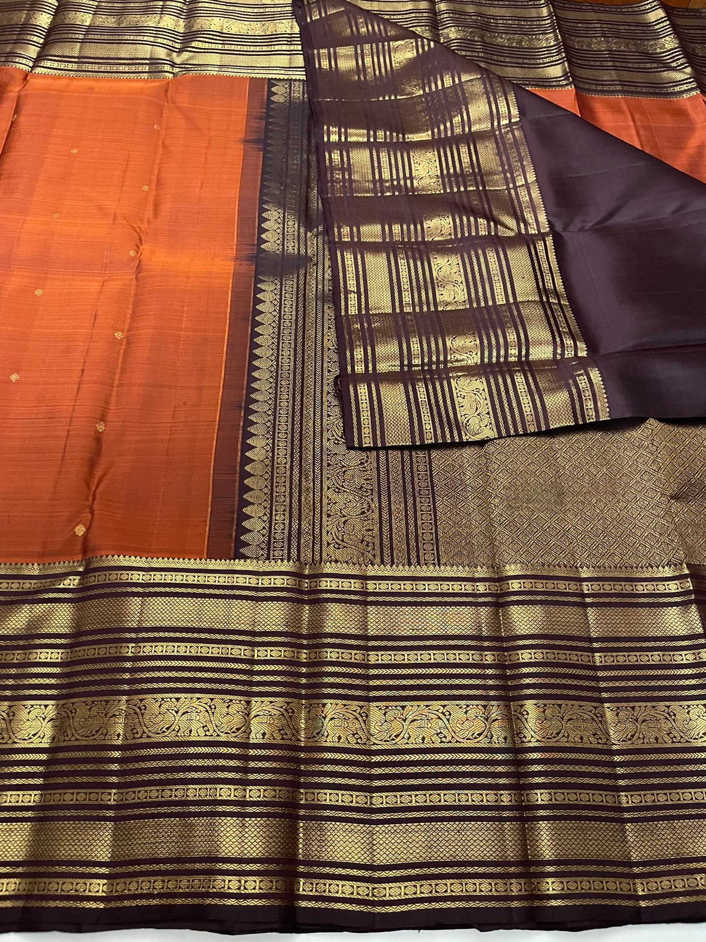 Kanchivaram Silk SBE157j9-2By SRISHTA
