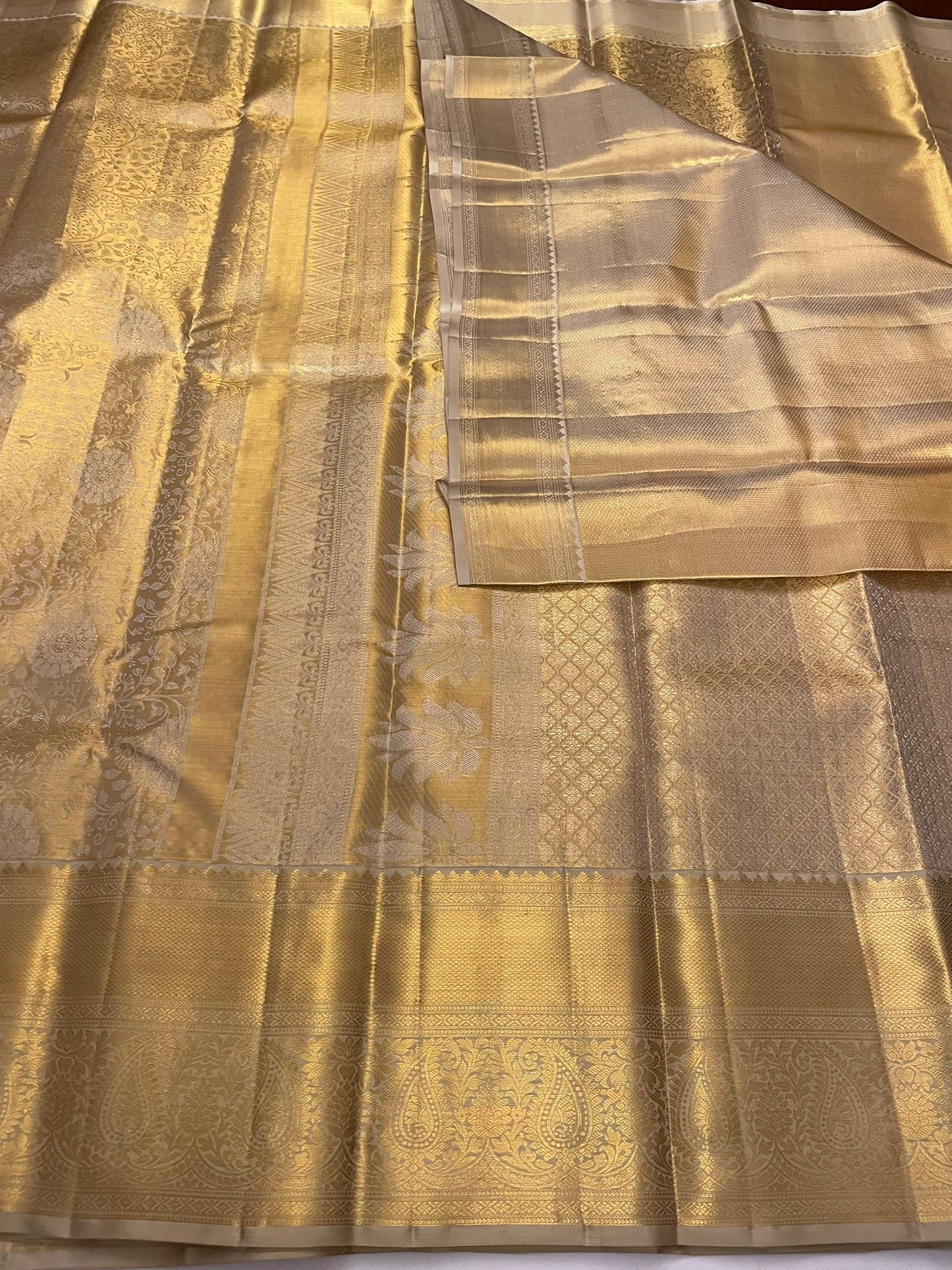 Kanchivaram Silk SBE157j16-1By SRISHTA
