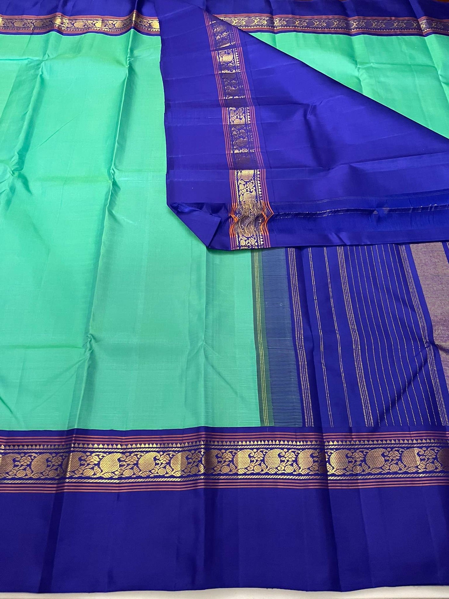 Kanchivaram Silk SBE146J7-1 By SRISHTA