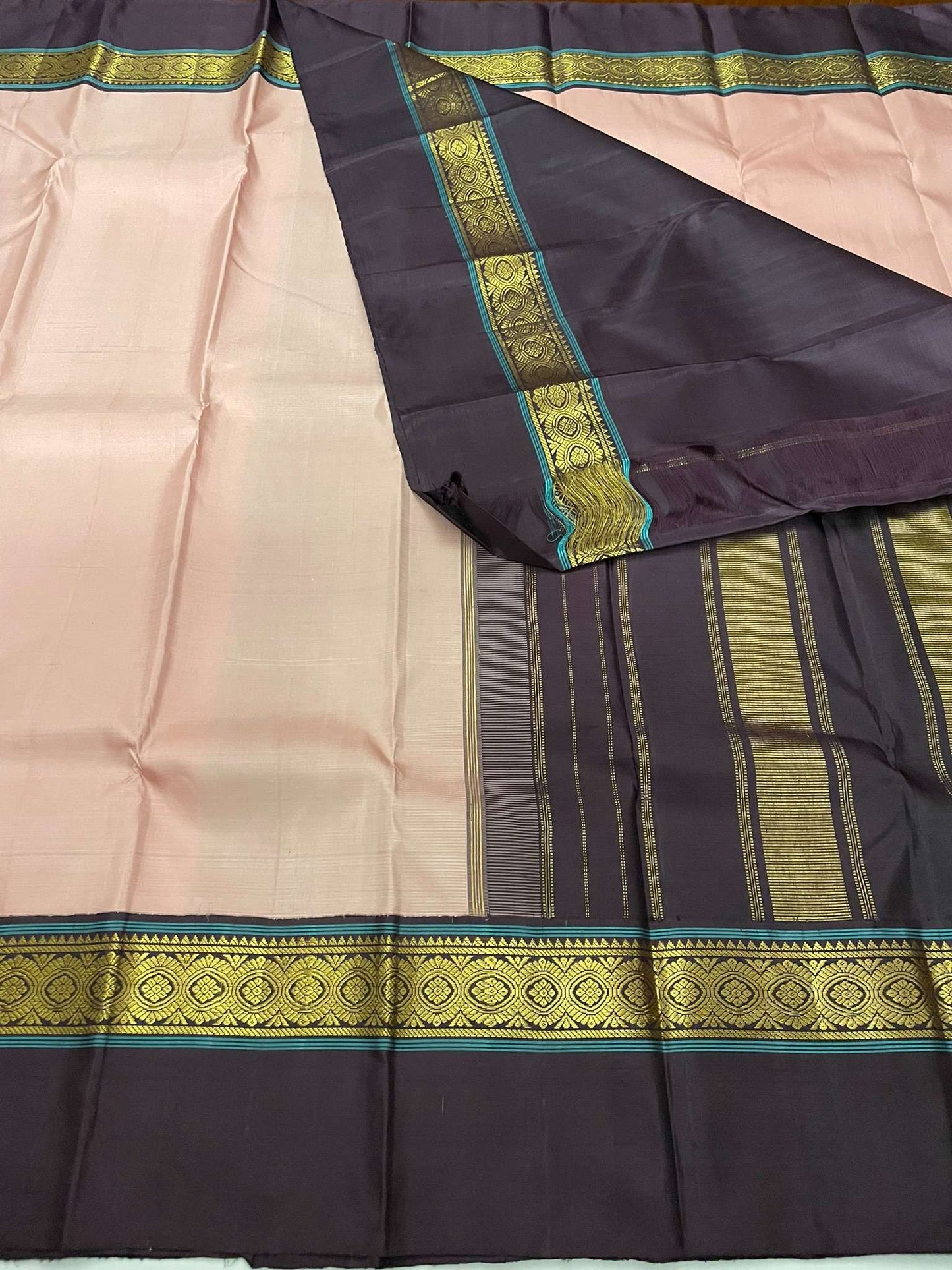 Kanchivaram Silk SBE138J5-6 By SRISHTA