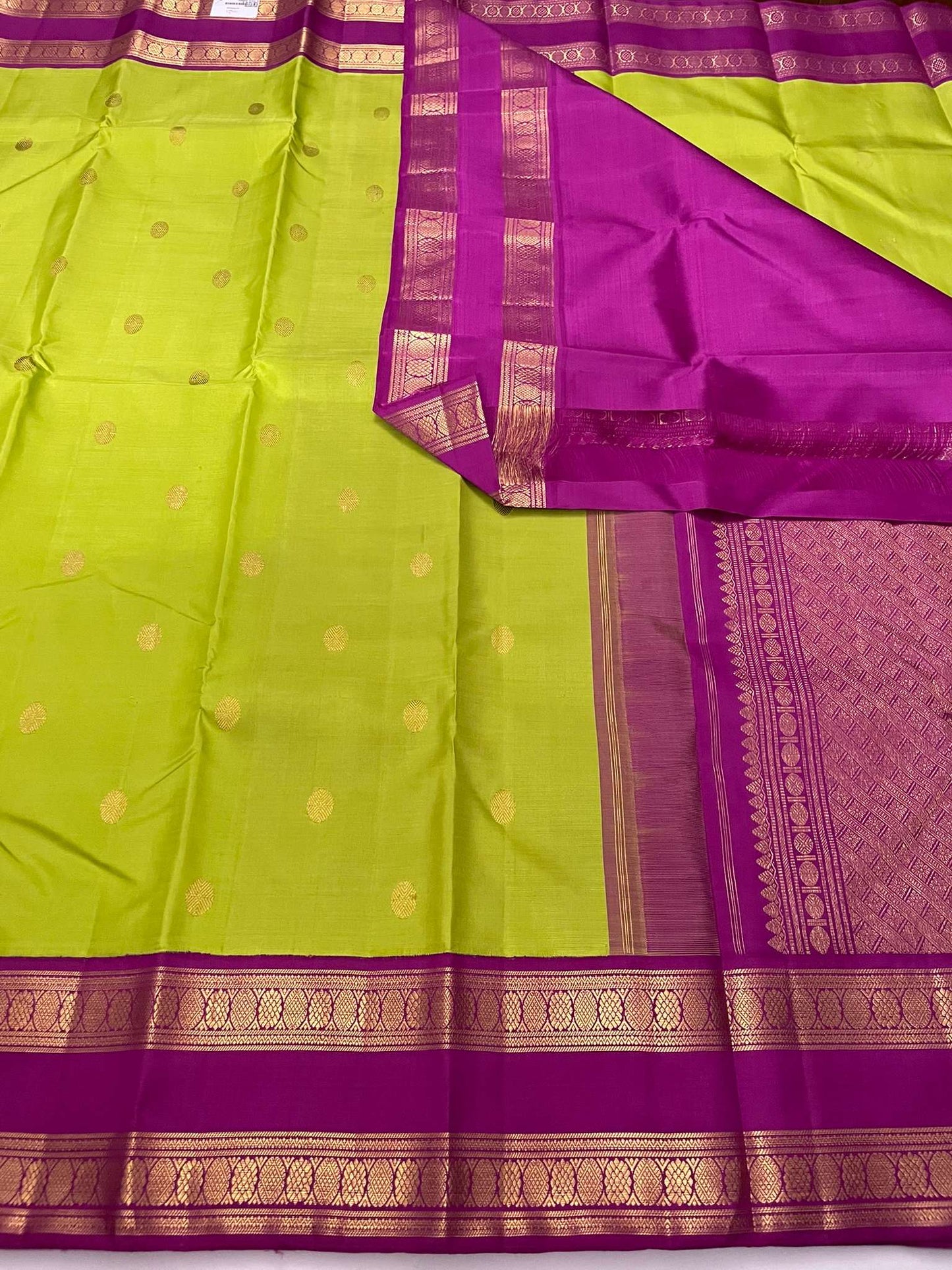 Kanchivaram Silk SBE146J6-2 By SRISHTA