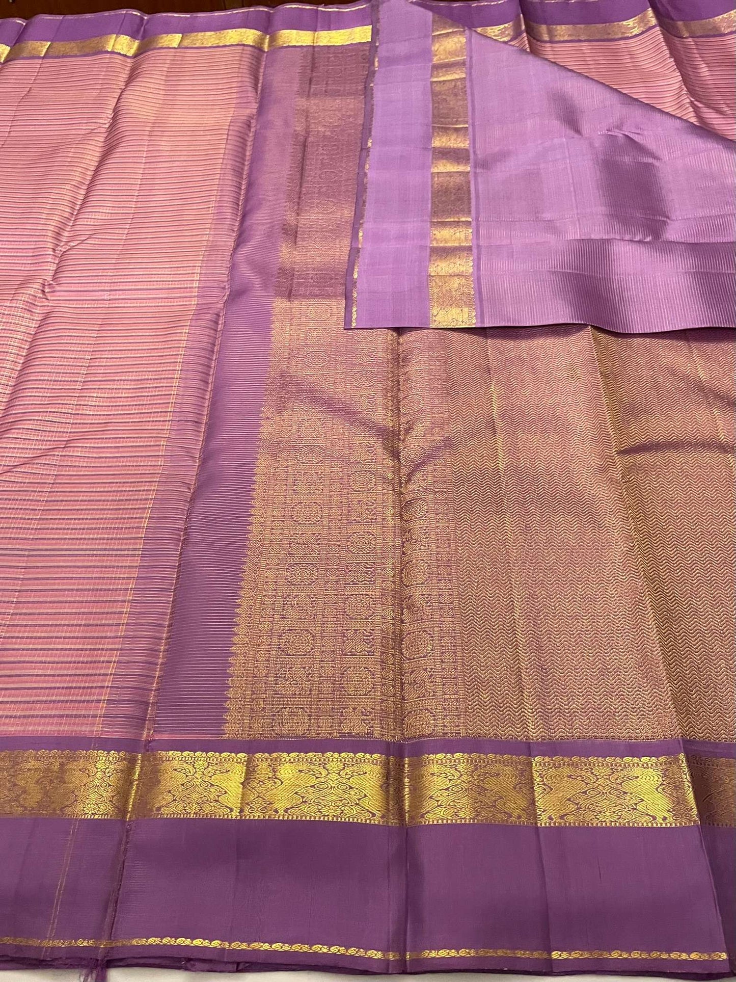 Kanchivaram Silk SBE200K6-1 By SRISHTA