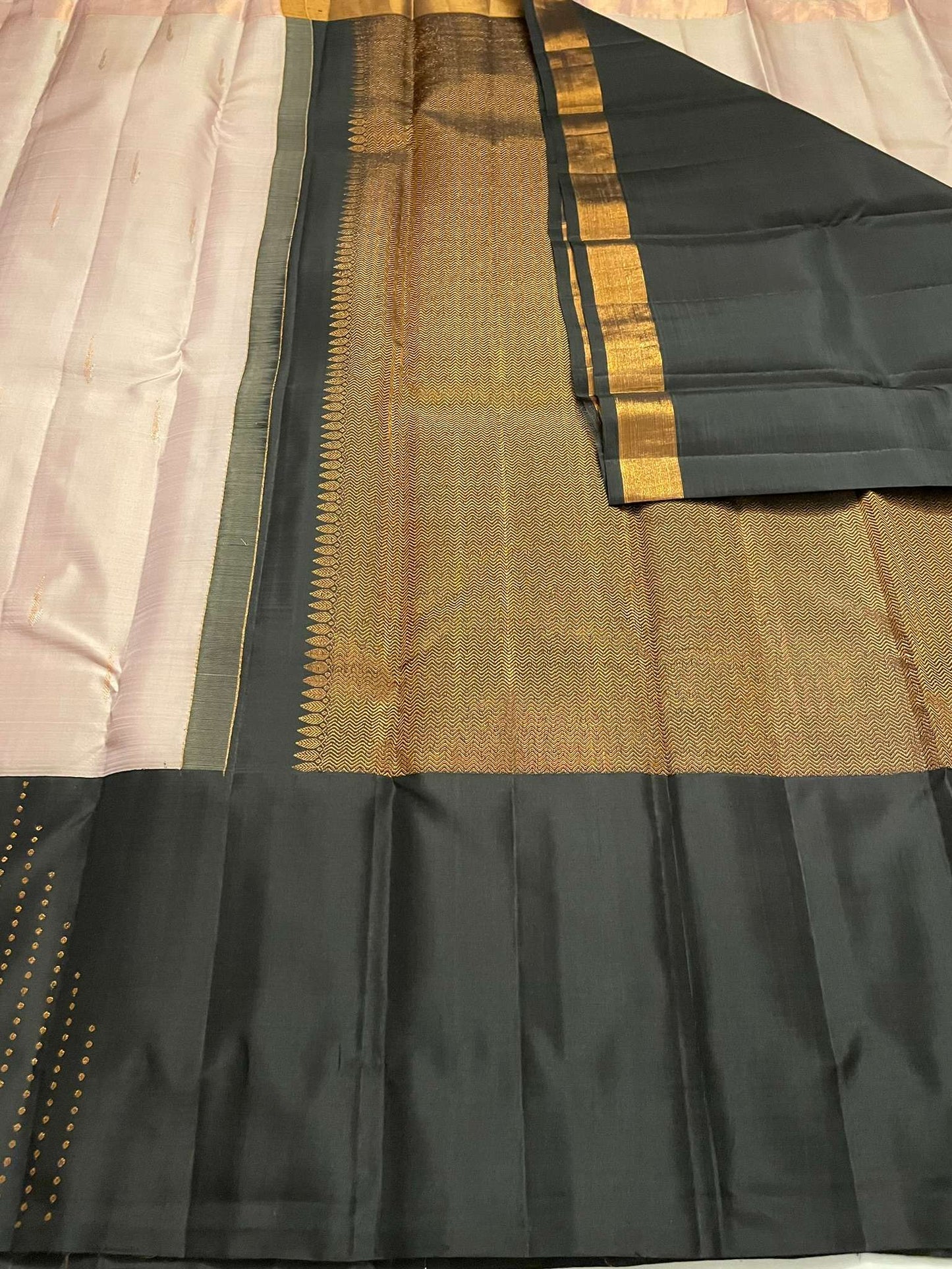 Kanchivaram Silk SBE200K15-1 By SRISHTA