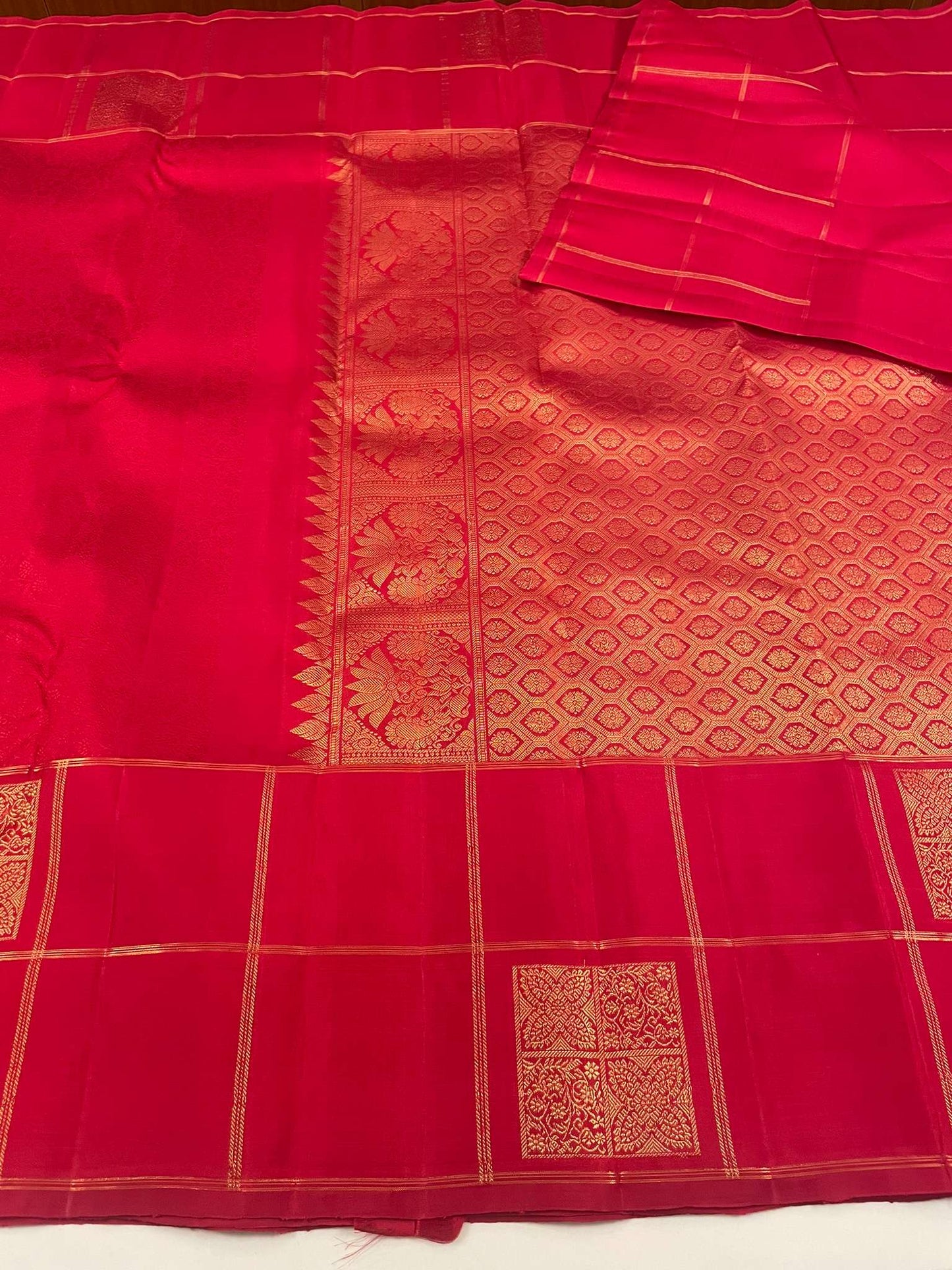 Kanchivaram Silk SBE276C8-1 By SRISHTA