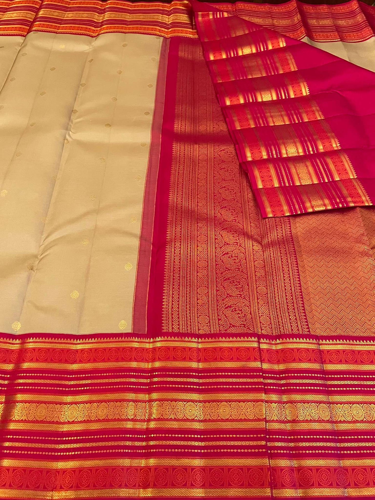 Kanchivaram Silk SBE201K10-2 By SRISHTA